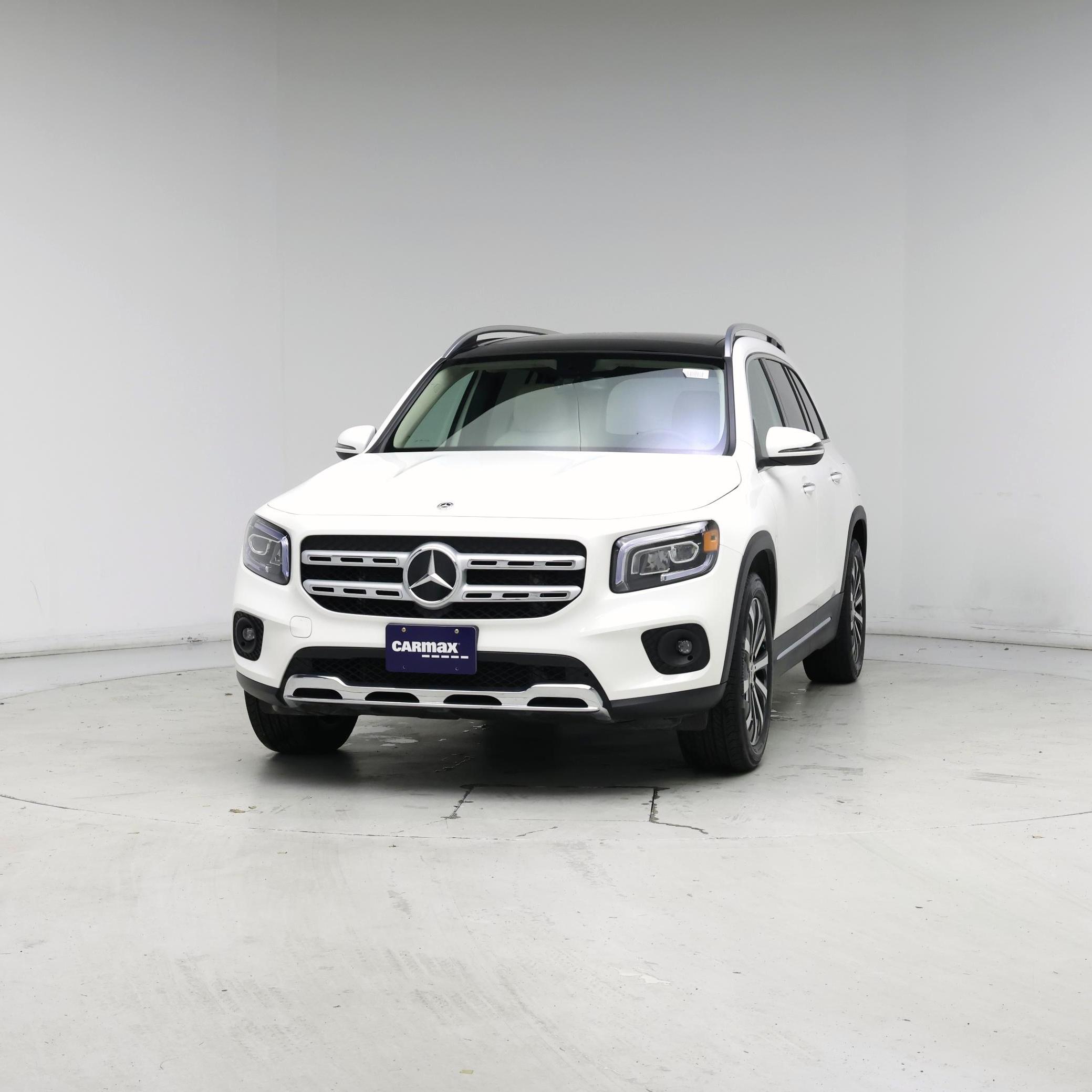 Thumbnail: 2021 Mercedes-Benz GLB - 4