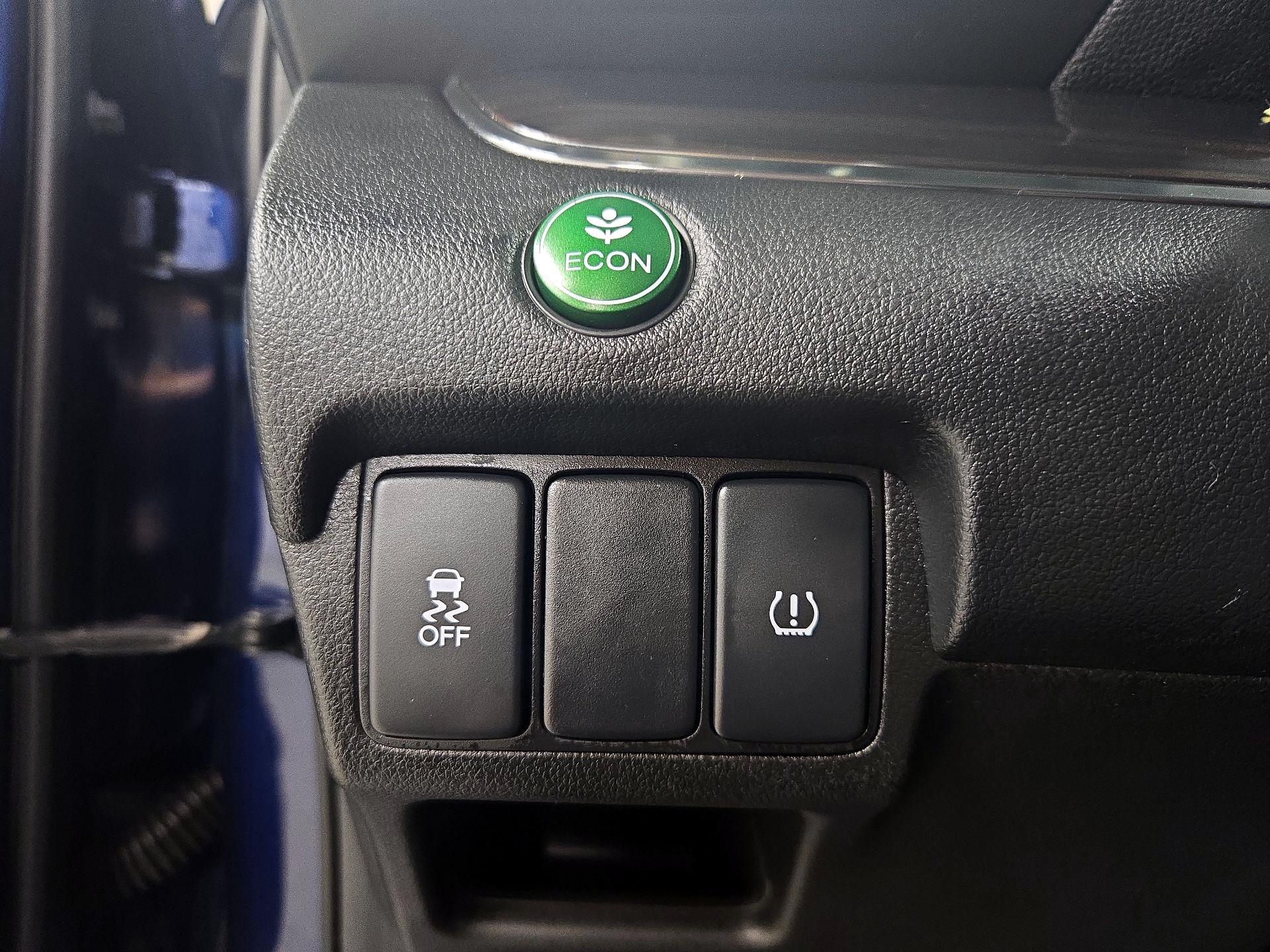 Thumbnail: 2016 Honda CR-V - 13