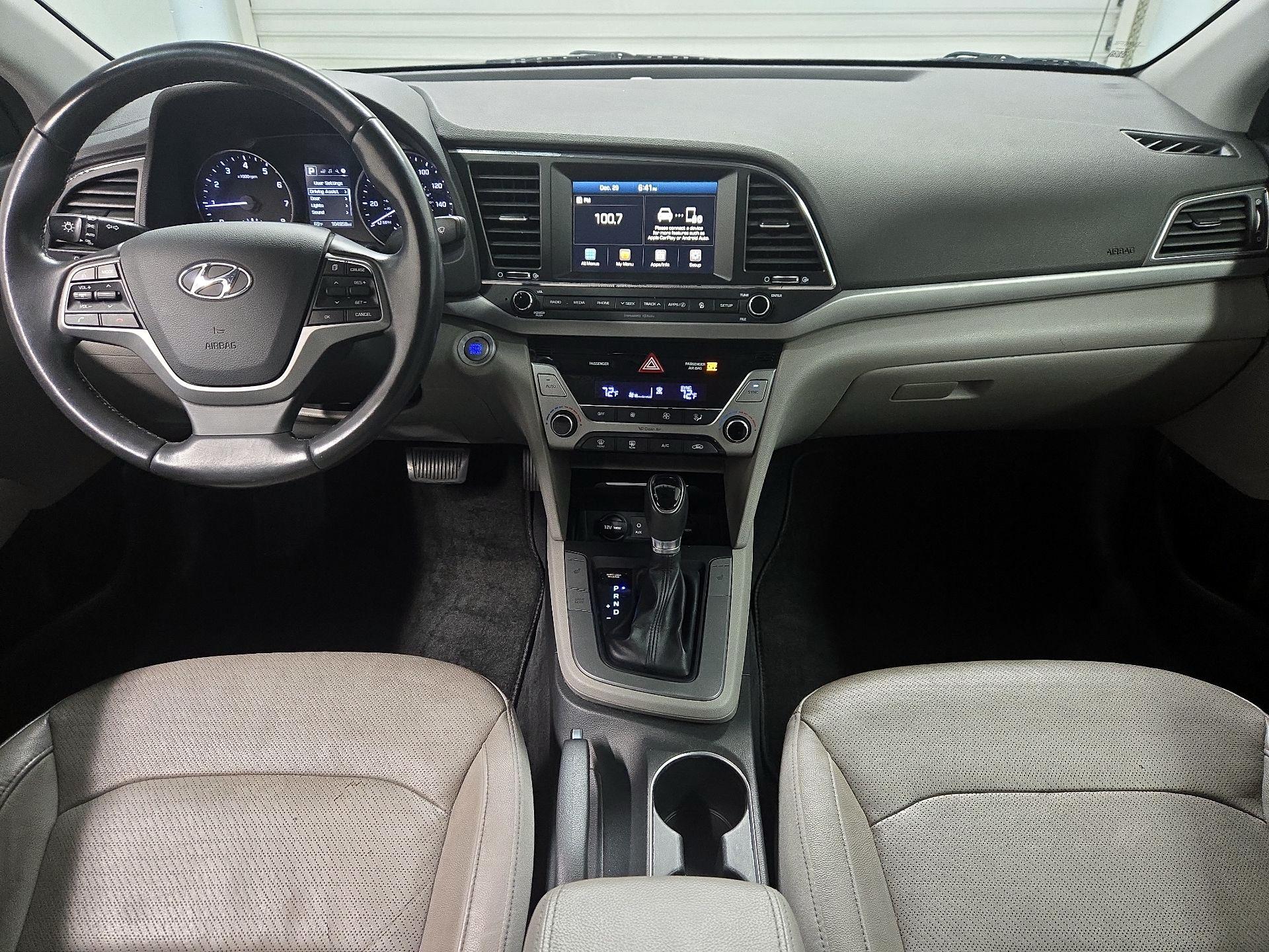 Thumbnail: 2017 Hyundai Elantra - 9