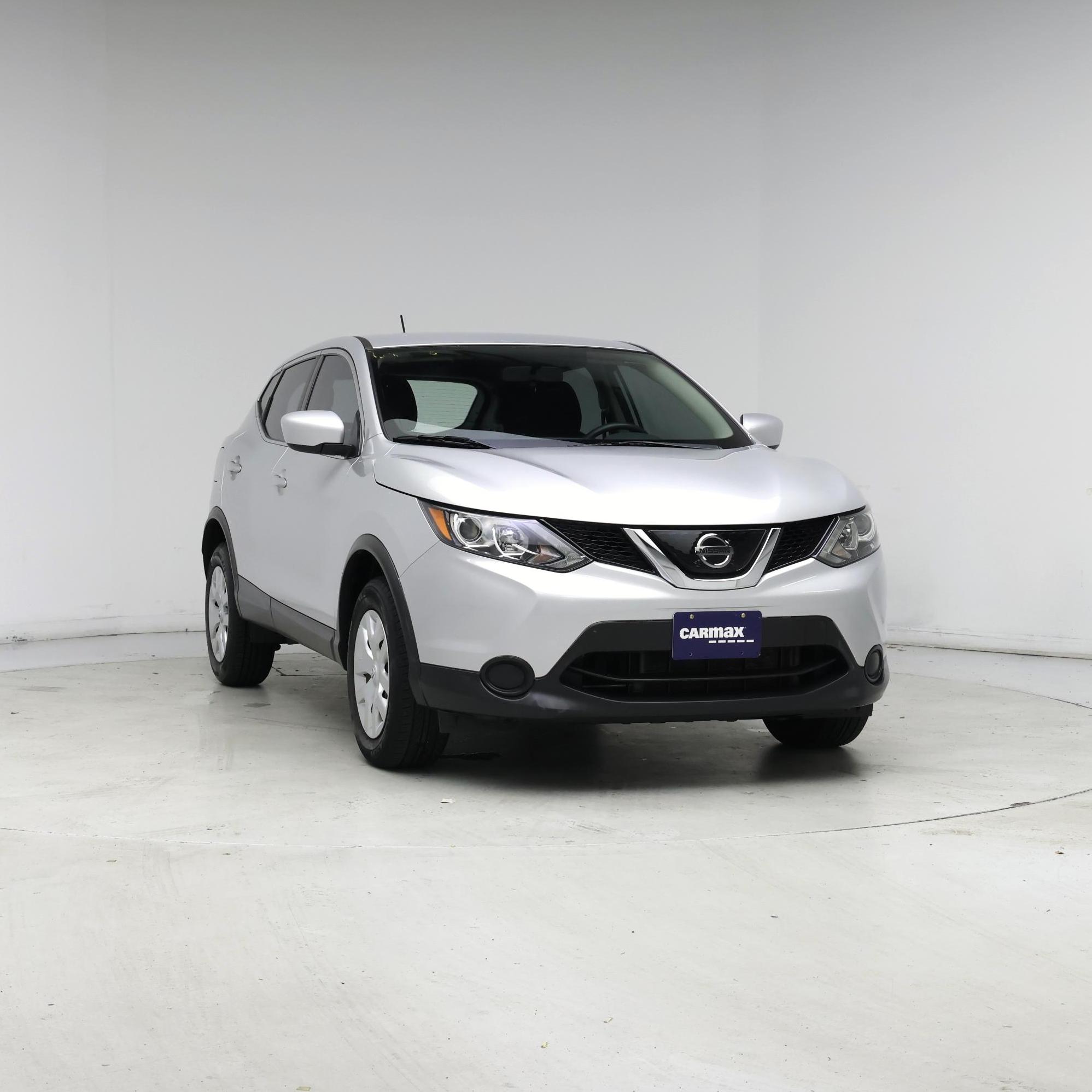Thumbnail: 2019 Nissan Rogue Sport - 5