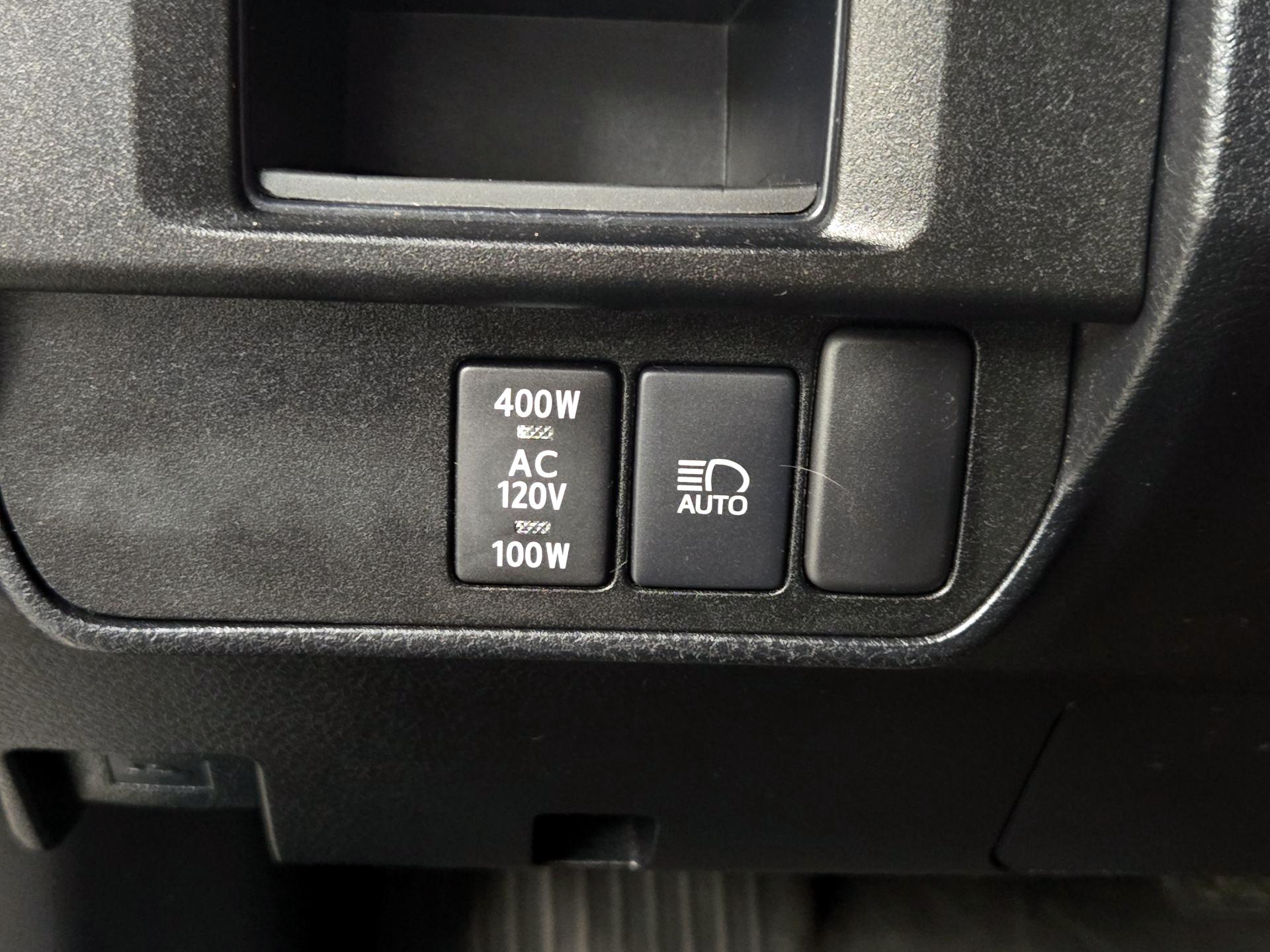 Thumbnail: 2019 Toyota Tacoma - 13