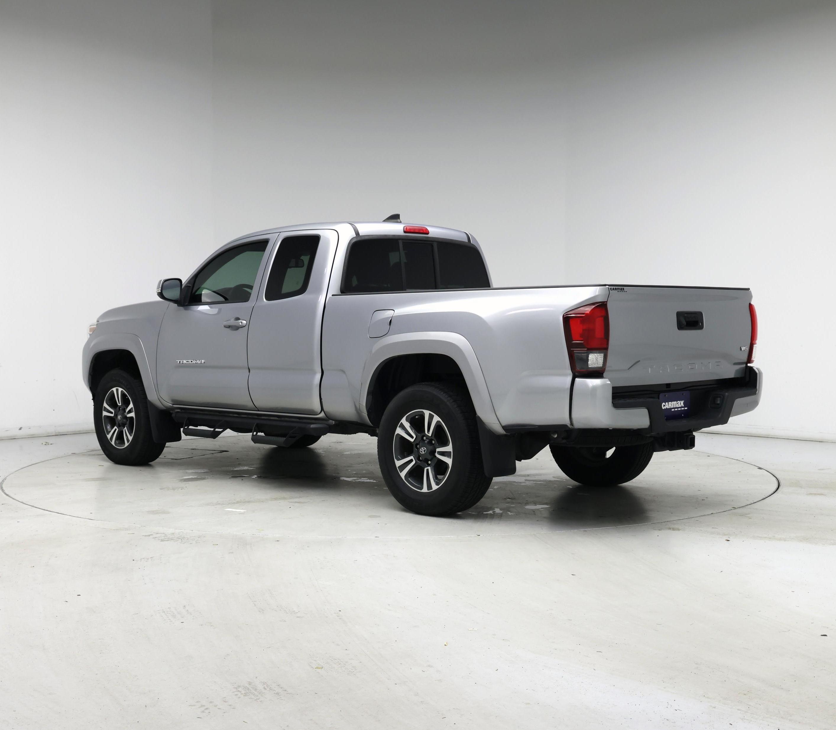 Thumbnail: 2019 Toyota Tacoma - 2