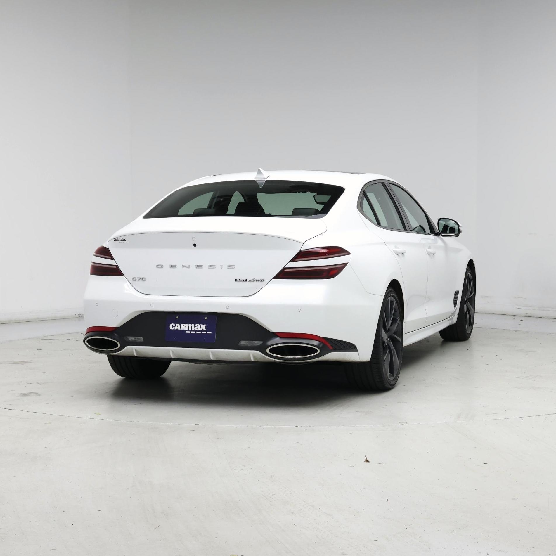 Thumbnail: 2022 Genesis G70 - 8