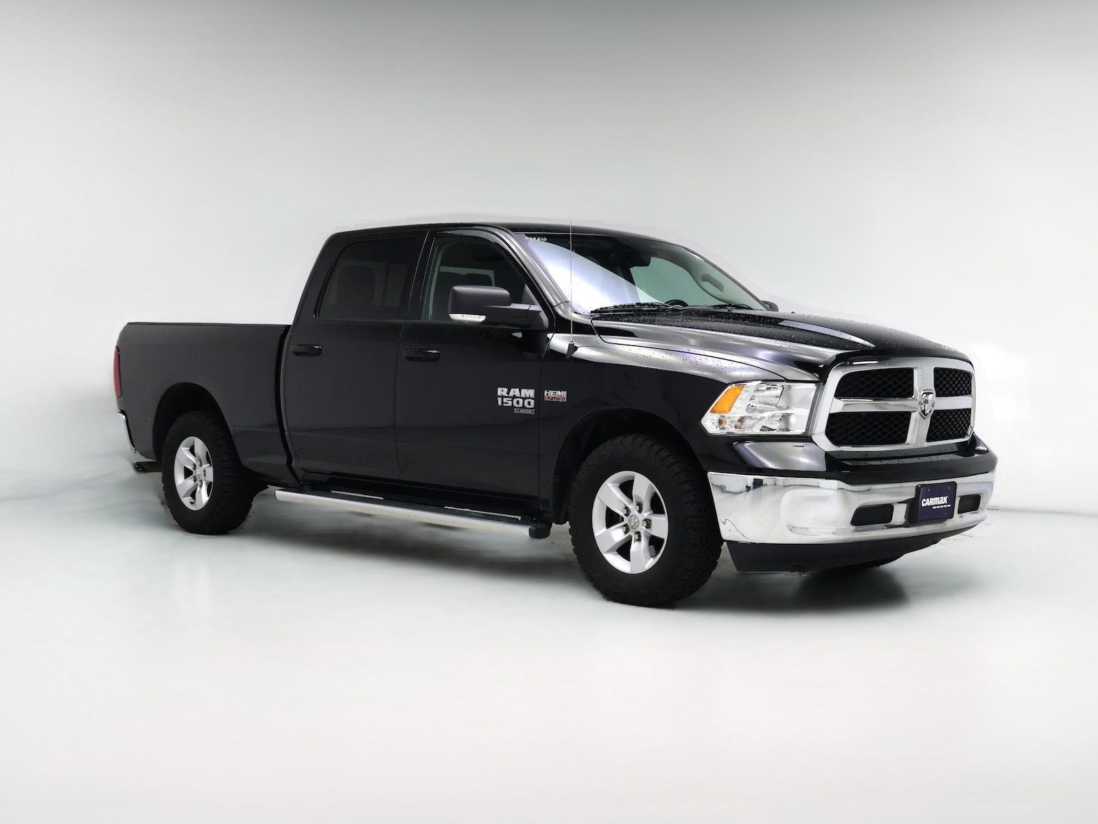 2020 RAM Ram 1500 Classic SLT