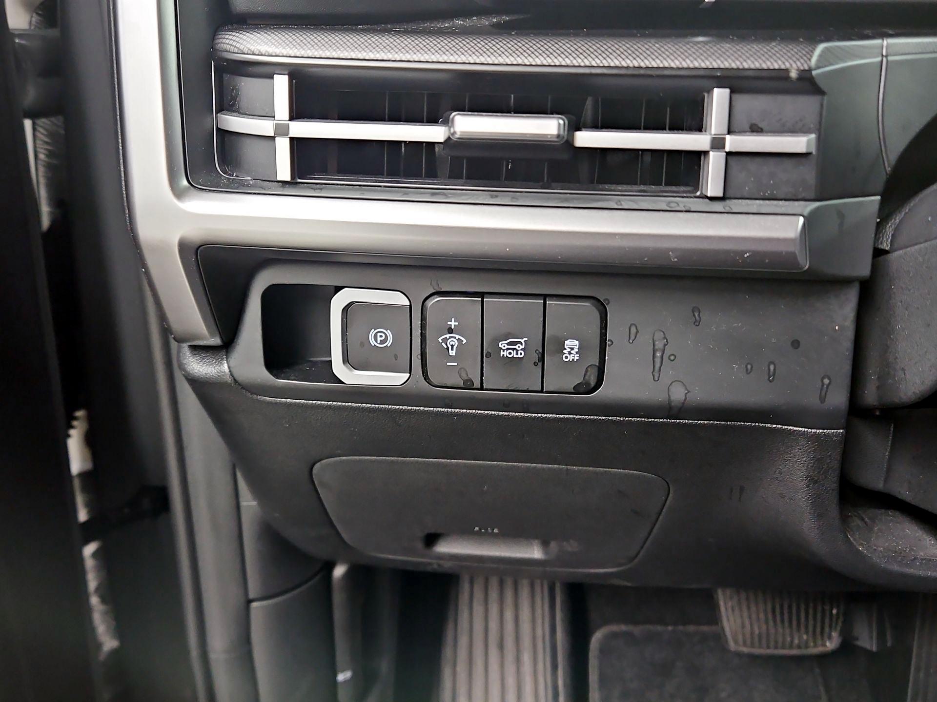 Thumbnail: 2024 Hyundai Santa Fe - 13