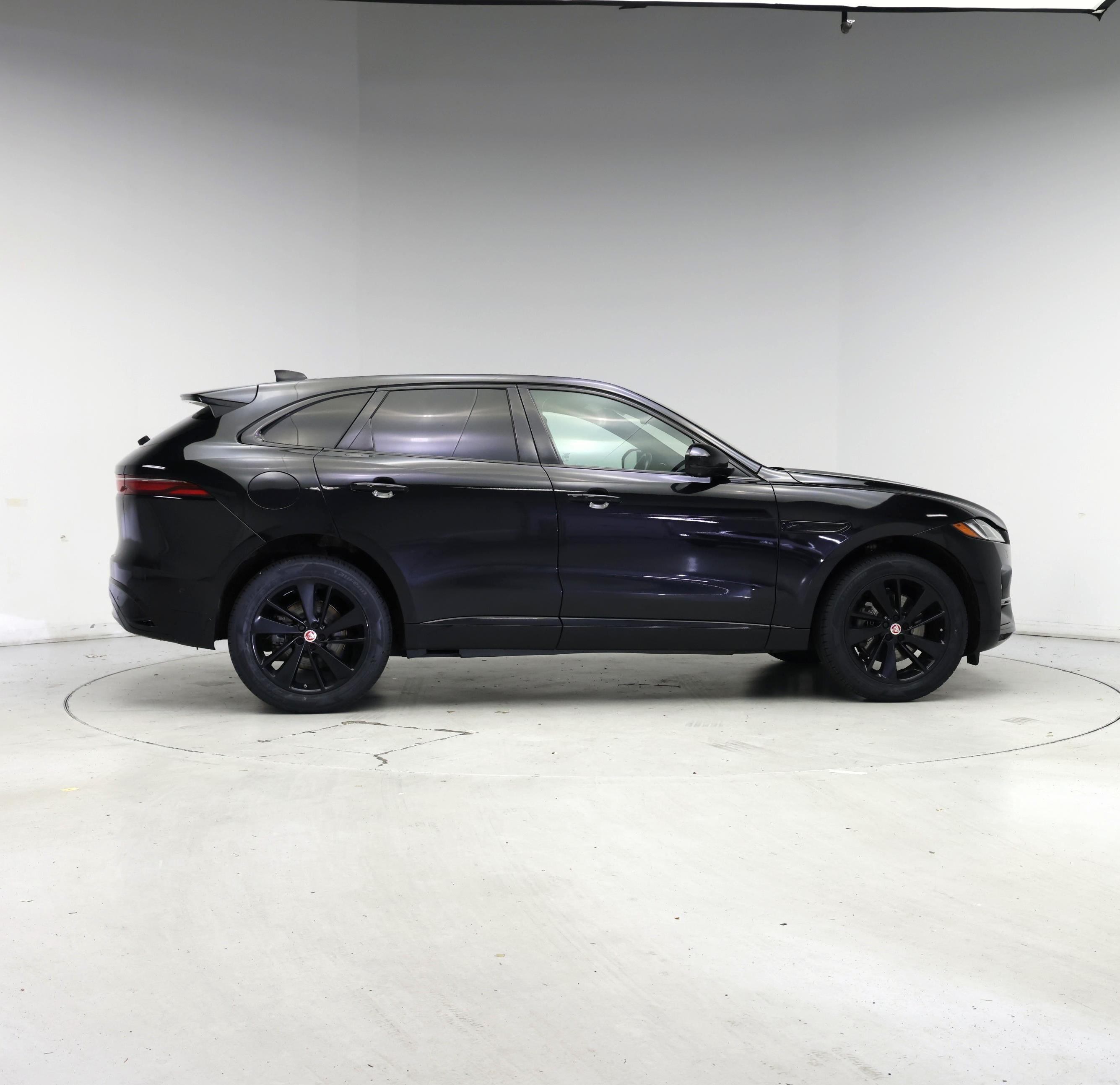 Thumbnail: 2021 Jaguar F-Pace - 7