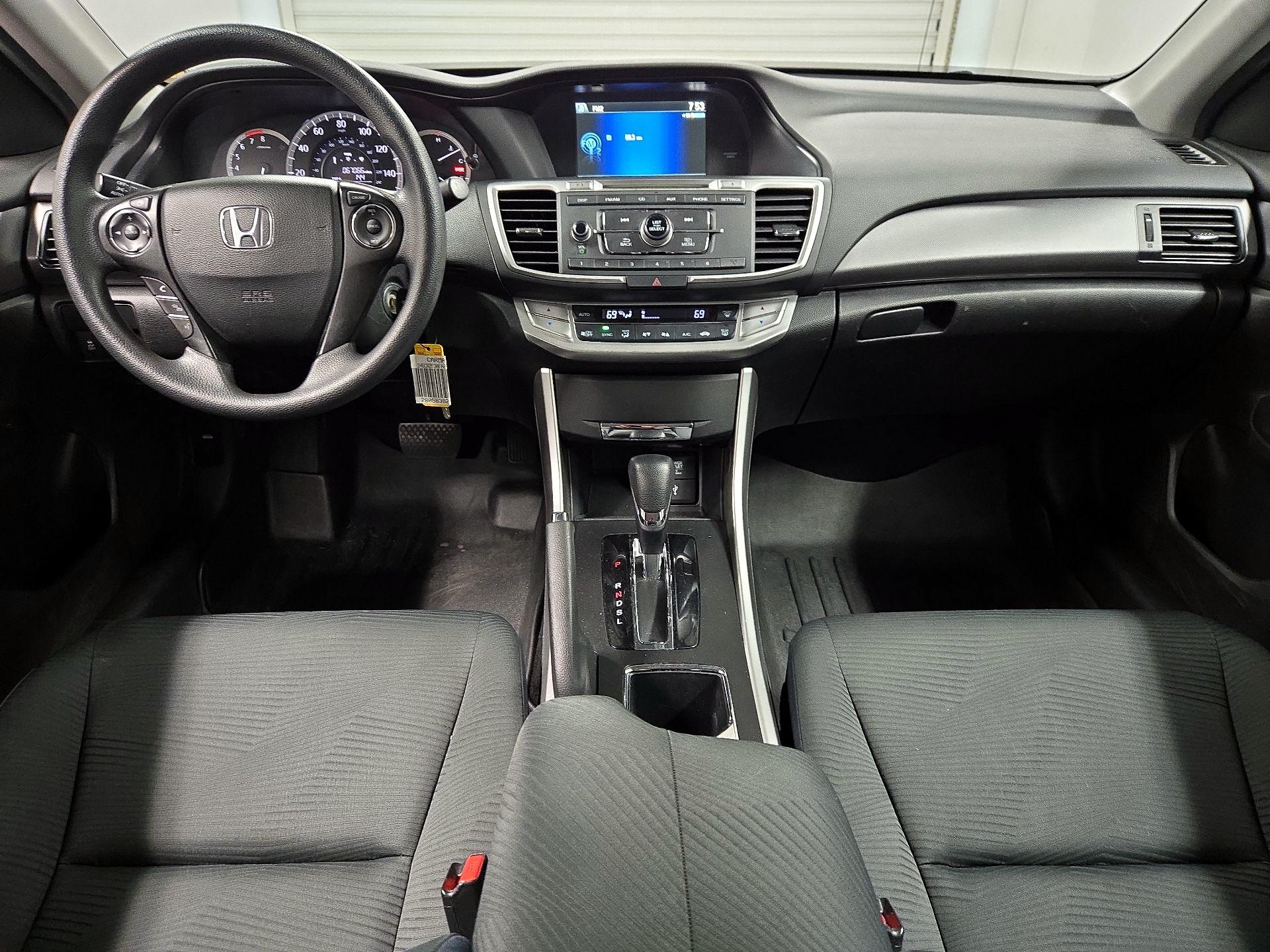 Thumbnail: 2015 Honda Accord - 9