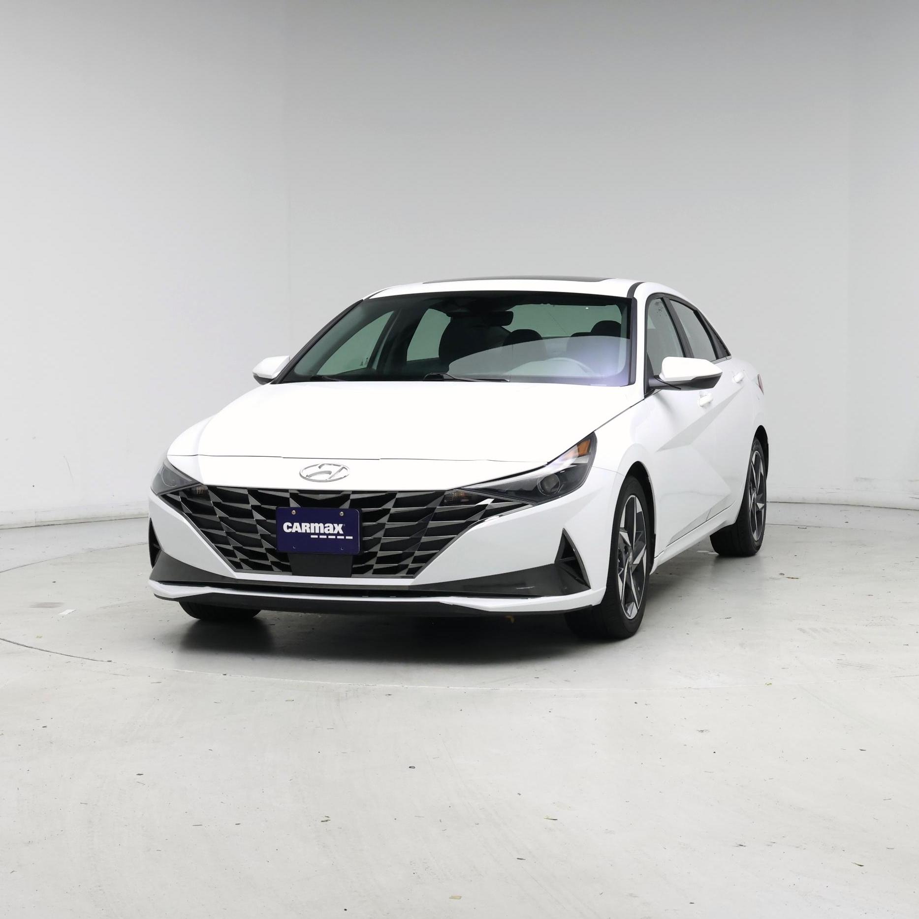 Thumbnail: 2021 Hyundai Elantra - 4