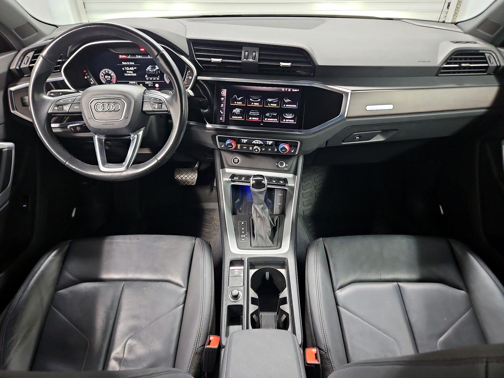 Thumbnail: 2021 Audi Q3 - 9