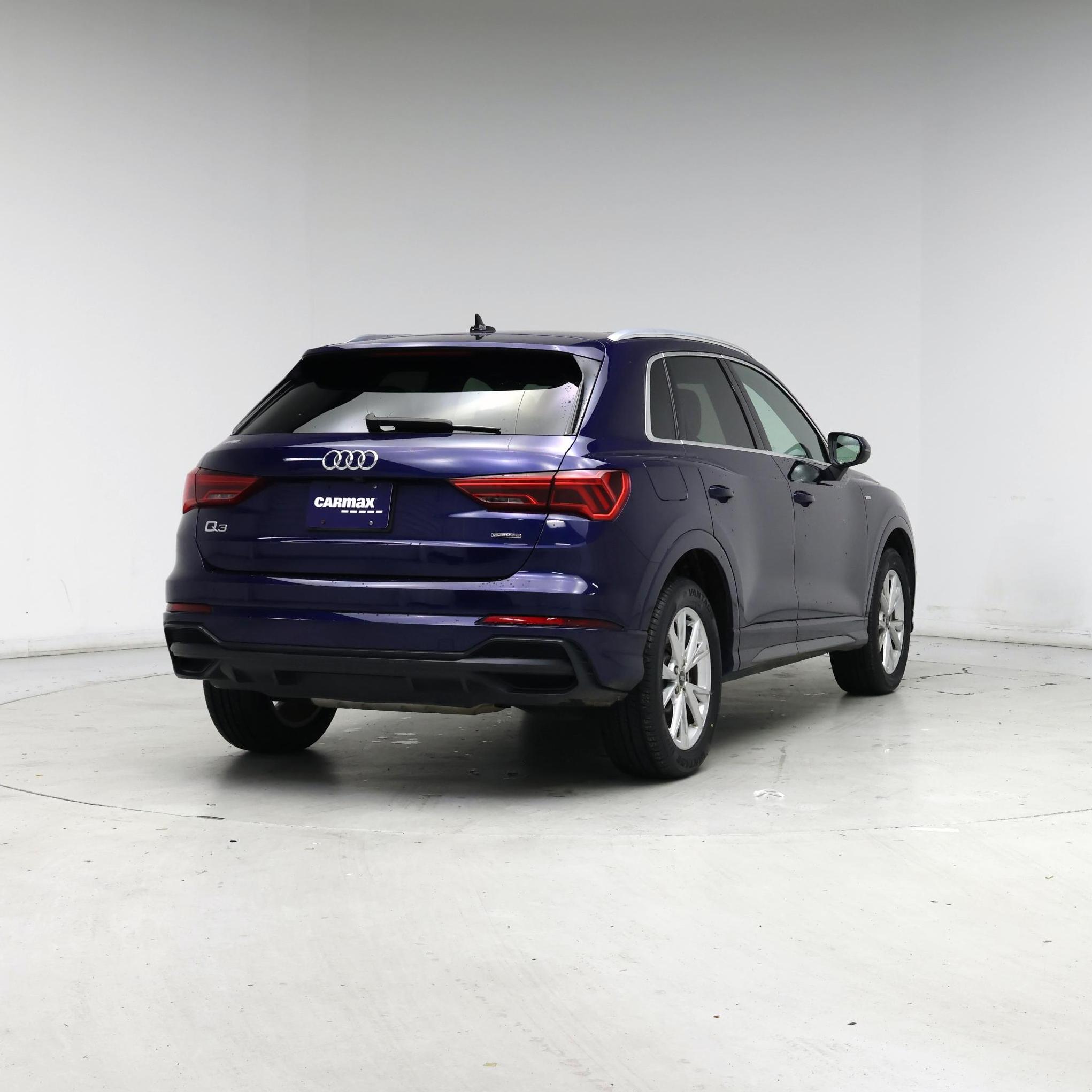 Thumbnail: 2021 Audi Q3 - 8