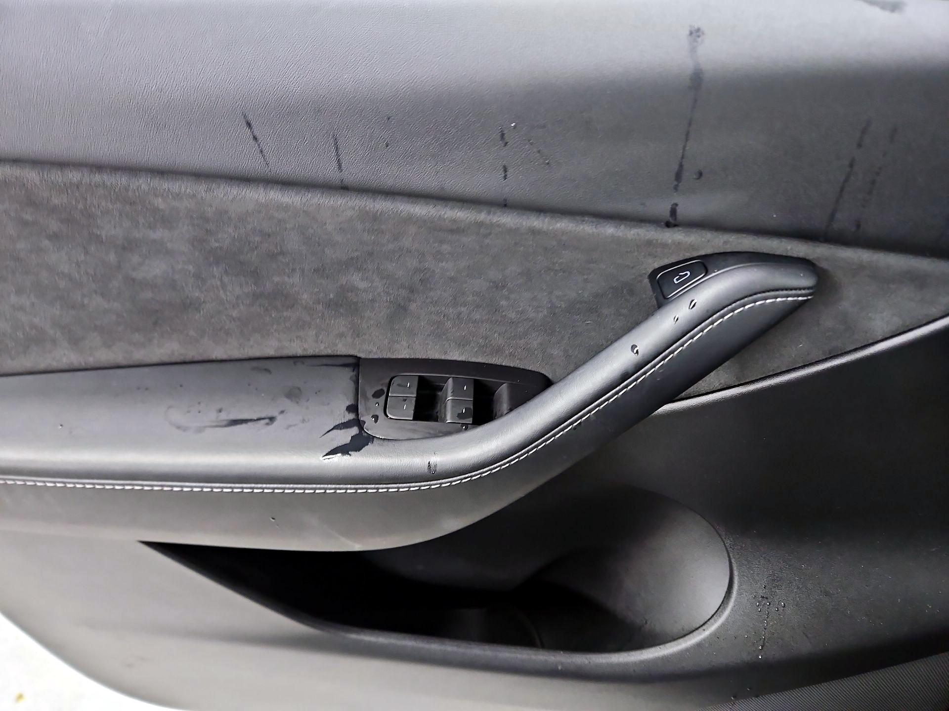 Thumbnail: 2021 Tesla Model Y - 12