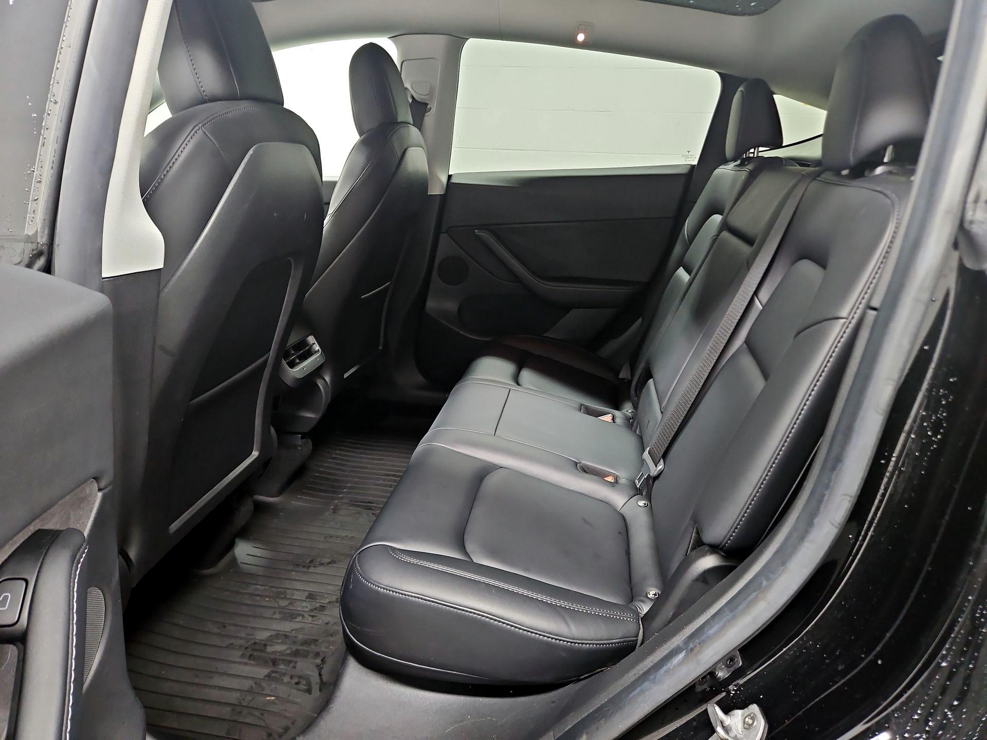 Thumbnail: 2021 Tesla Model Y - 19