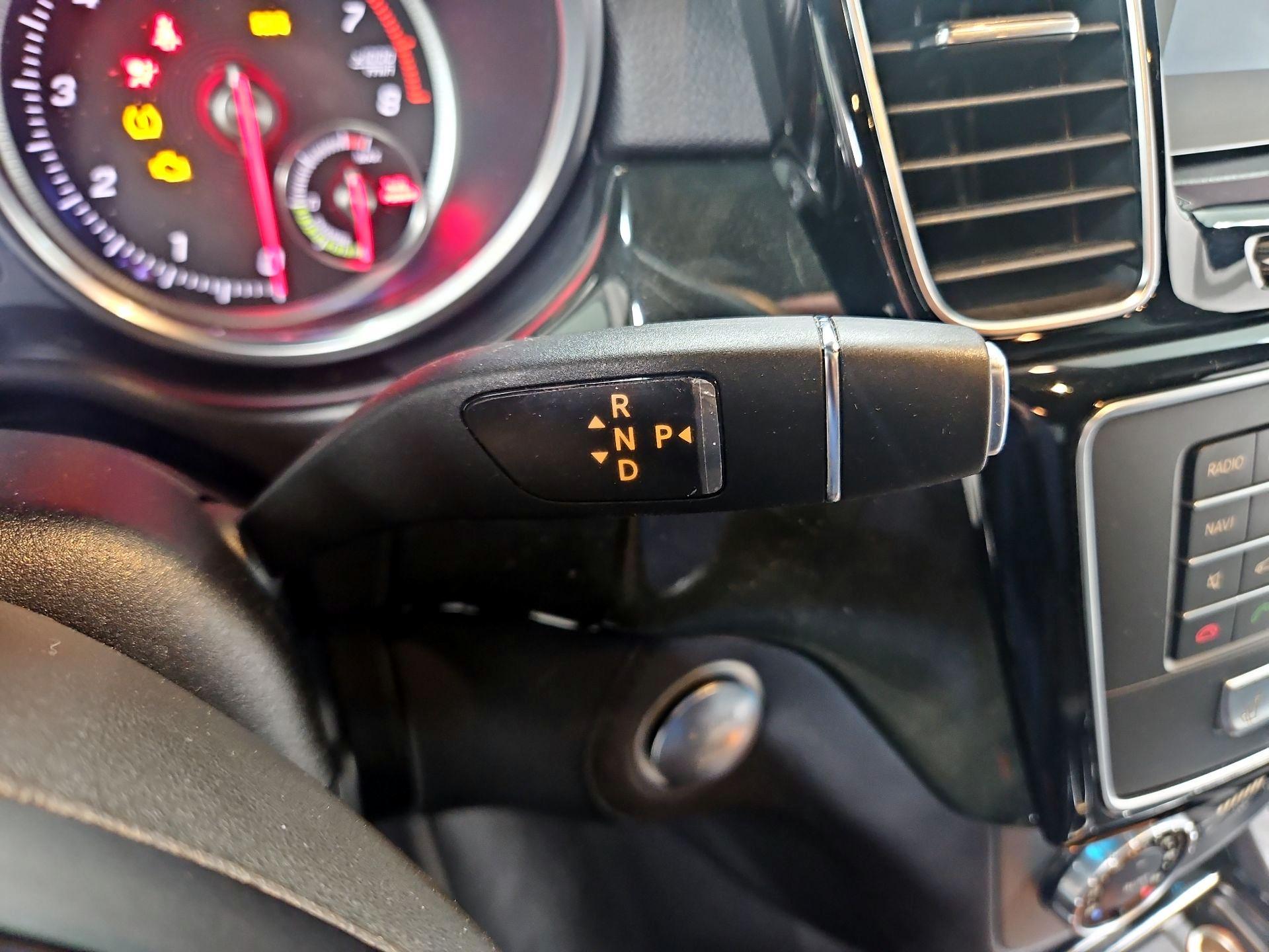 Thumbnail: 2018 Mercedes-Benz GLE - 18