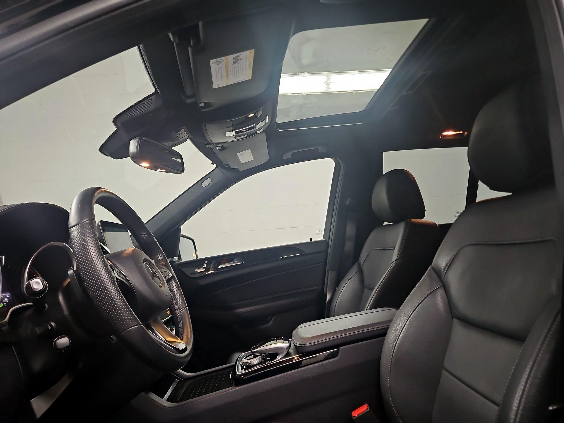 Thumbnail: 2018 Mercedes-Benz GLE - 20