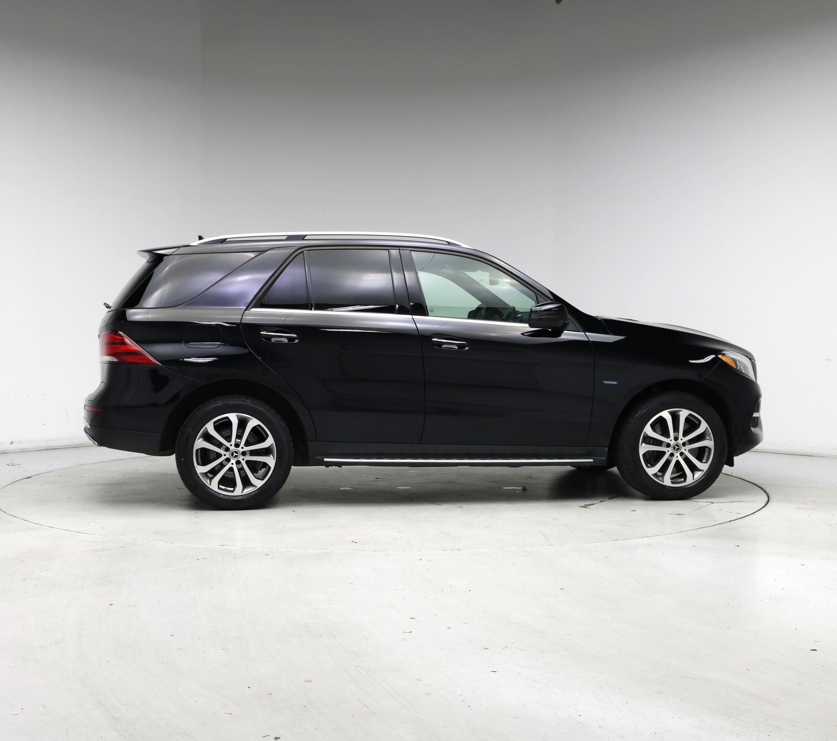 Thumbnail: 2018 Mercedes-Benz GLE - 7