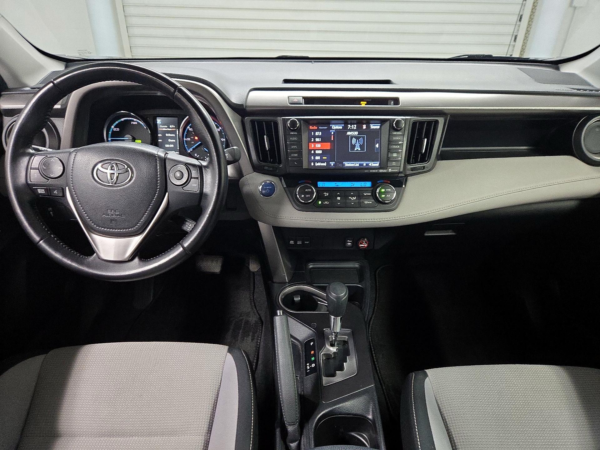 Thumbnail: 2016 Toyota RAV4 - 9