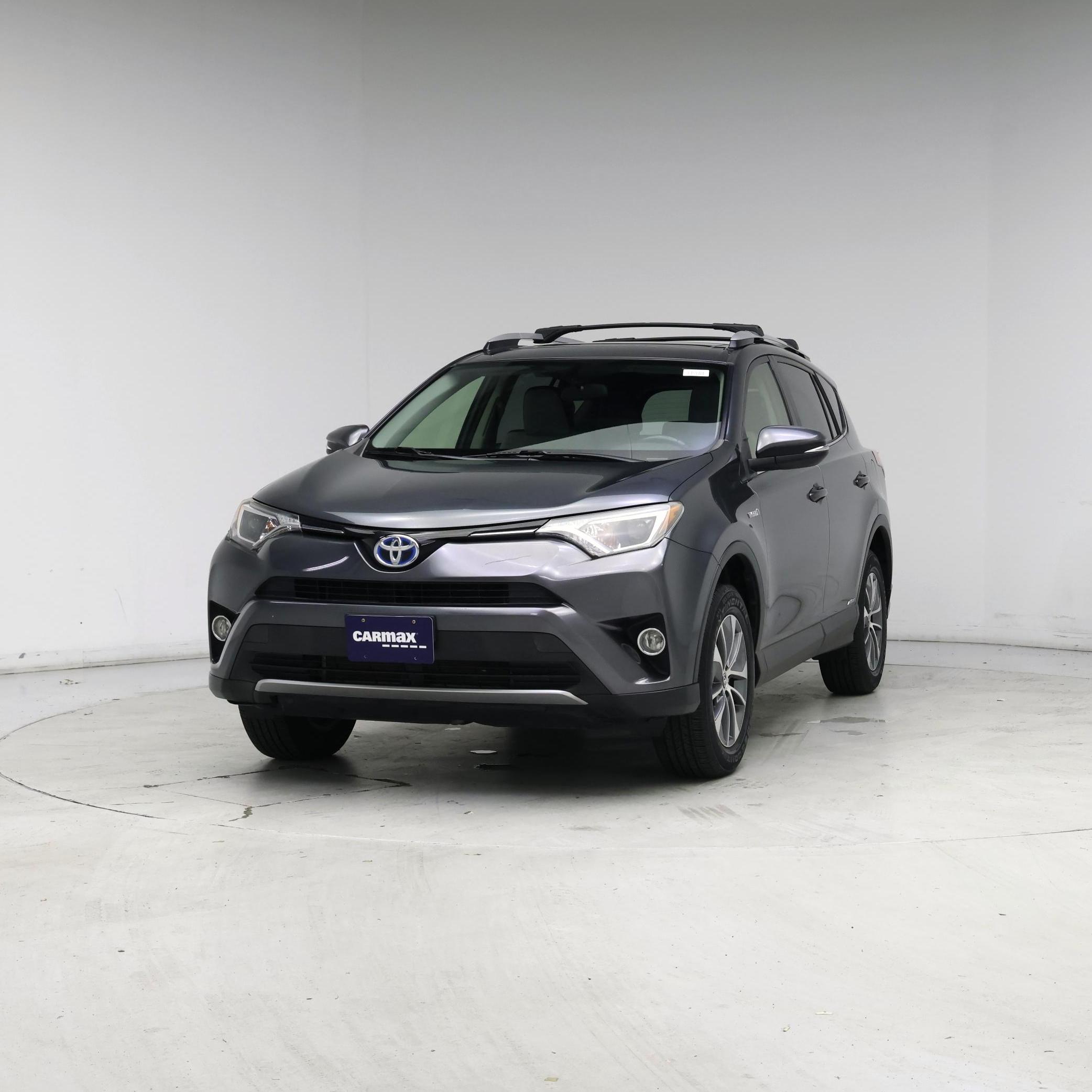 Thumbnail: 2016 Toyota RAV4 - 4