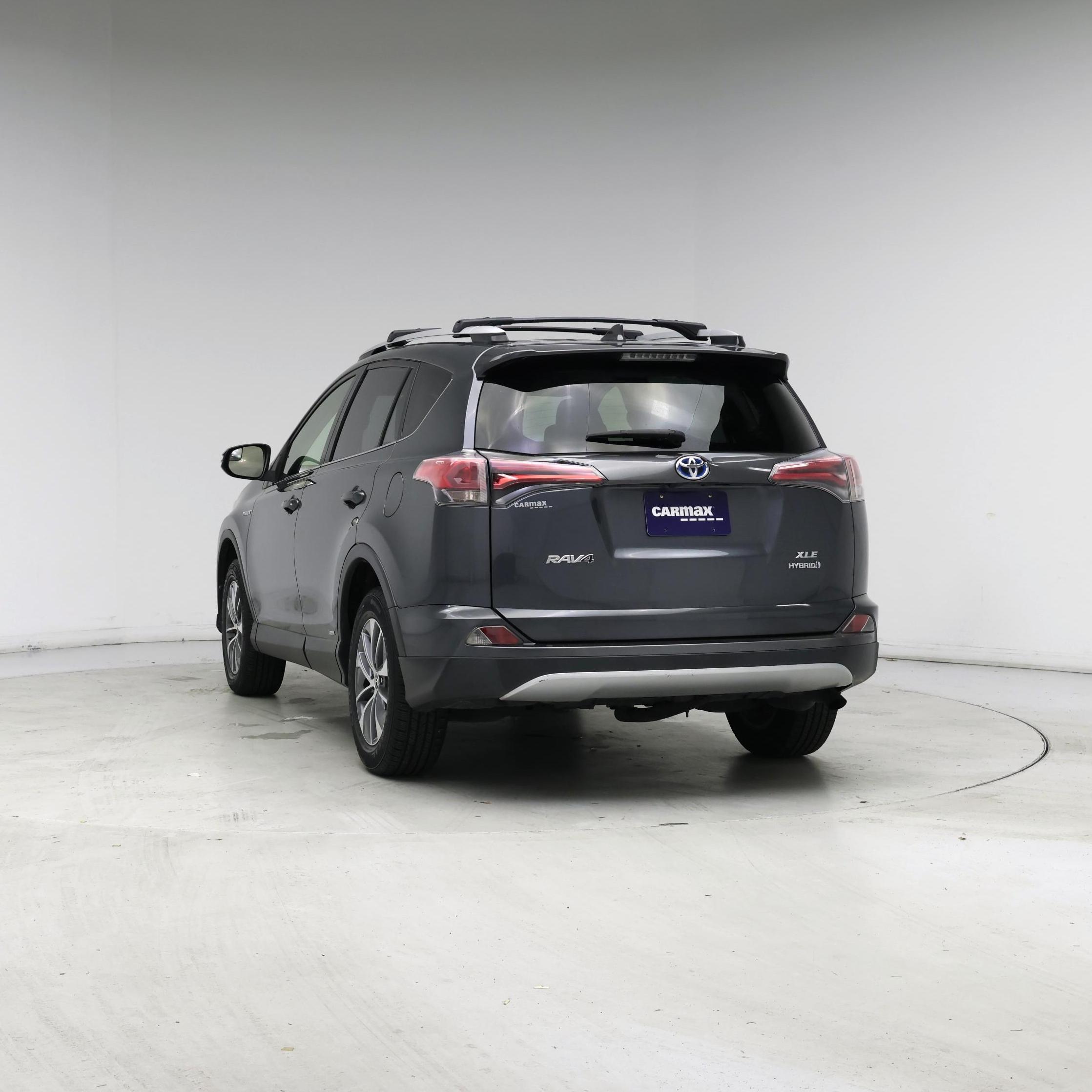 Thumbnail: 2016 Toyota RAV4 - 6