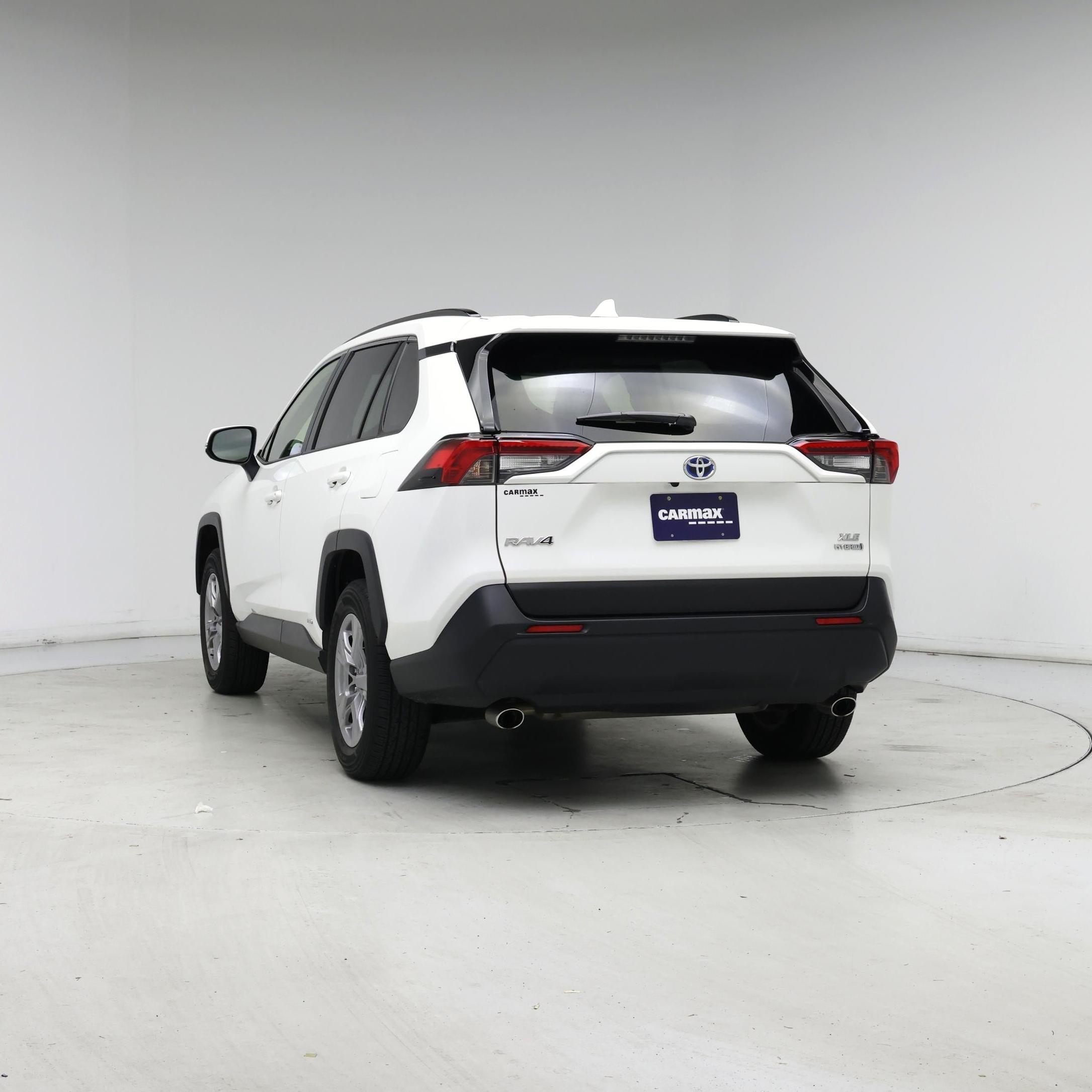 Thumbnail: 2022 Toyota RAV4 - 6