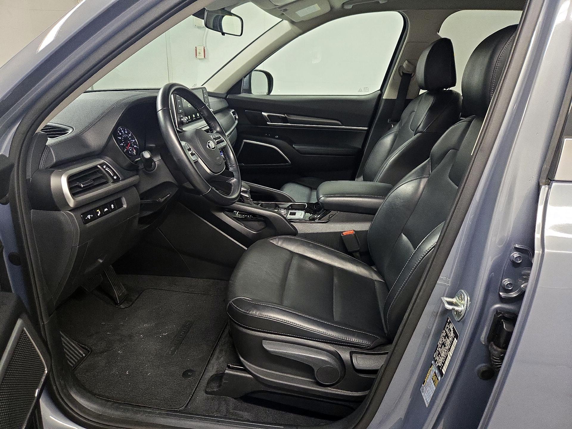 Thumbnail: 2021 Kia Telluride - 11