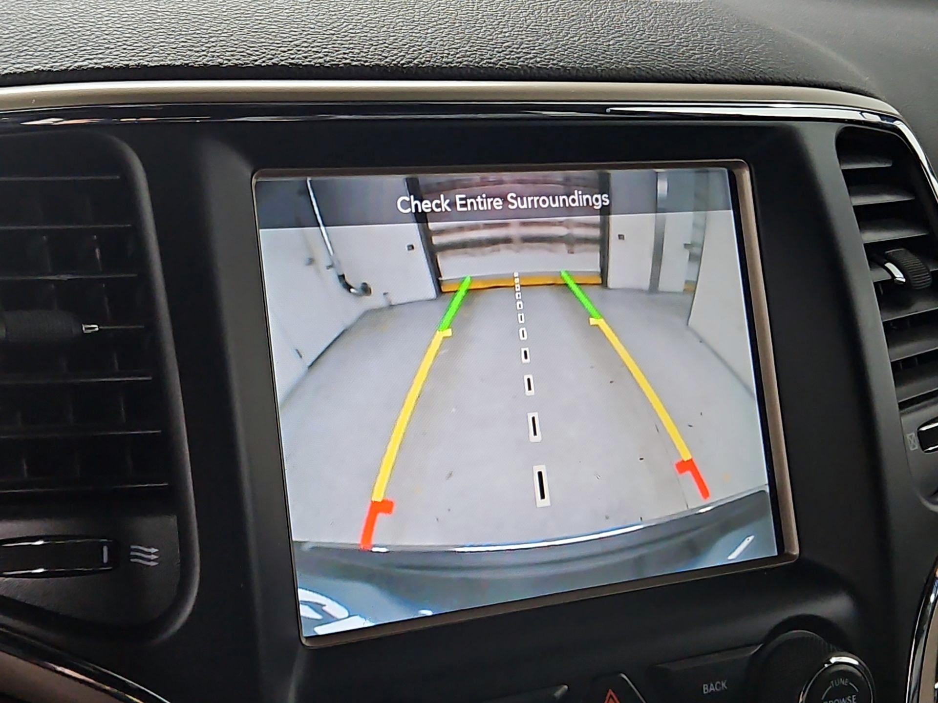 Thumbnail: 2014 Jeep Grand Cherokee - 14