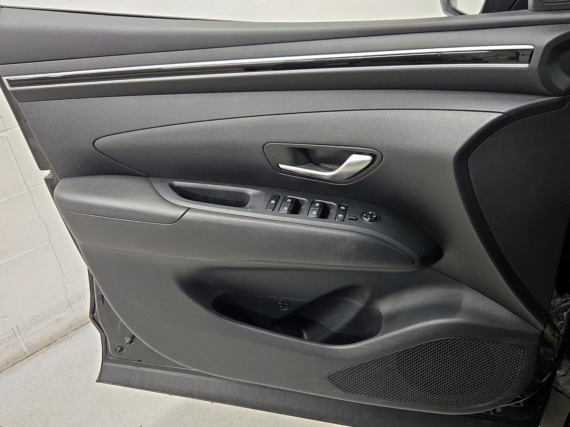 Thumbnail: 2022 Hyundai Tucson - 12