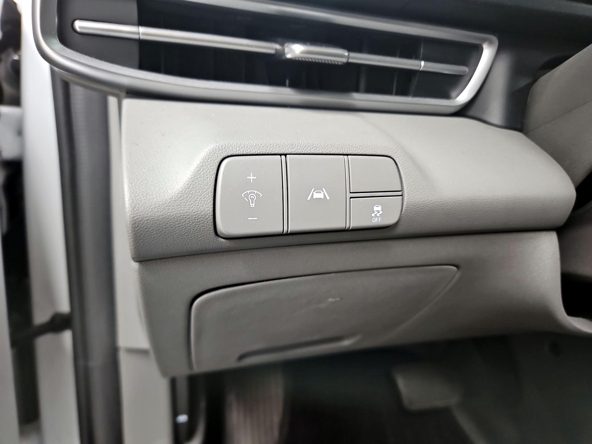 Thumbnail: 2021 Hyundai Elantra - 13