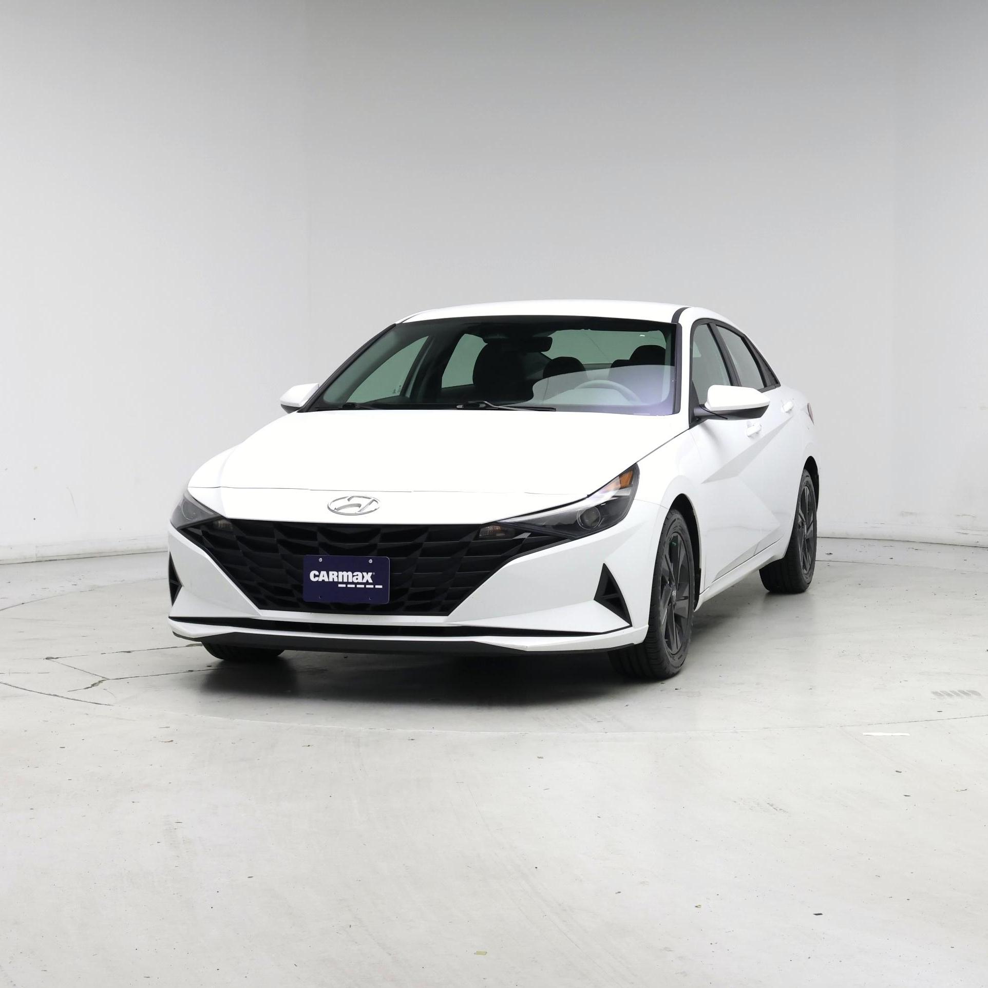 Thumbnail: 2021 Hyundai Elantra - 4