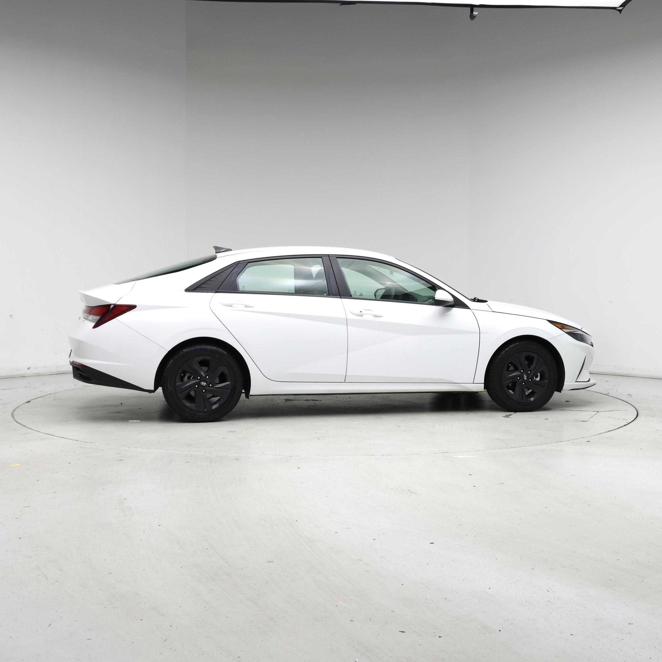 Thumbnail: 2021 Hyundai Elantra - 7