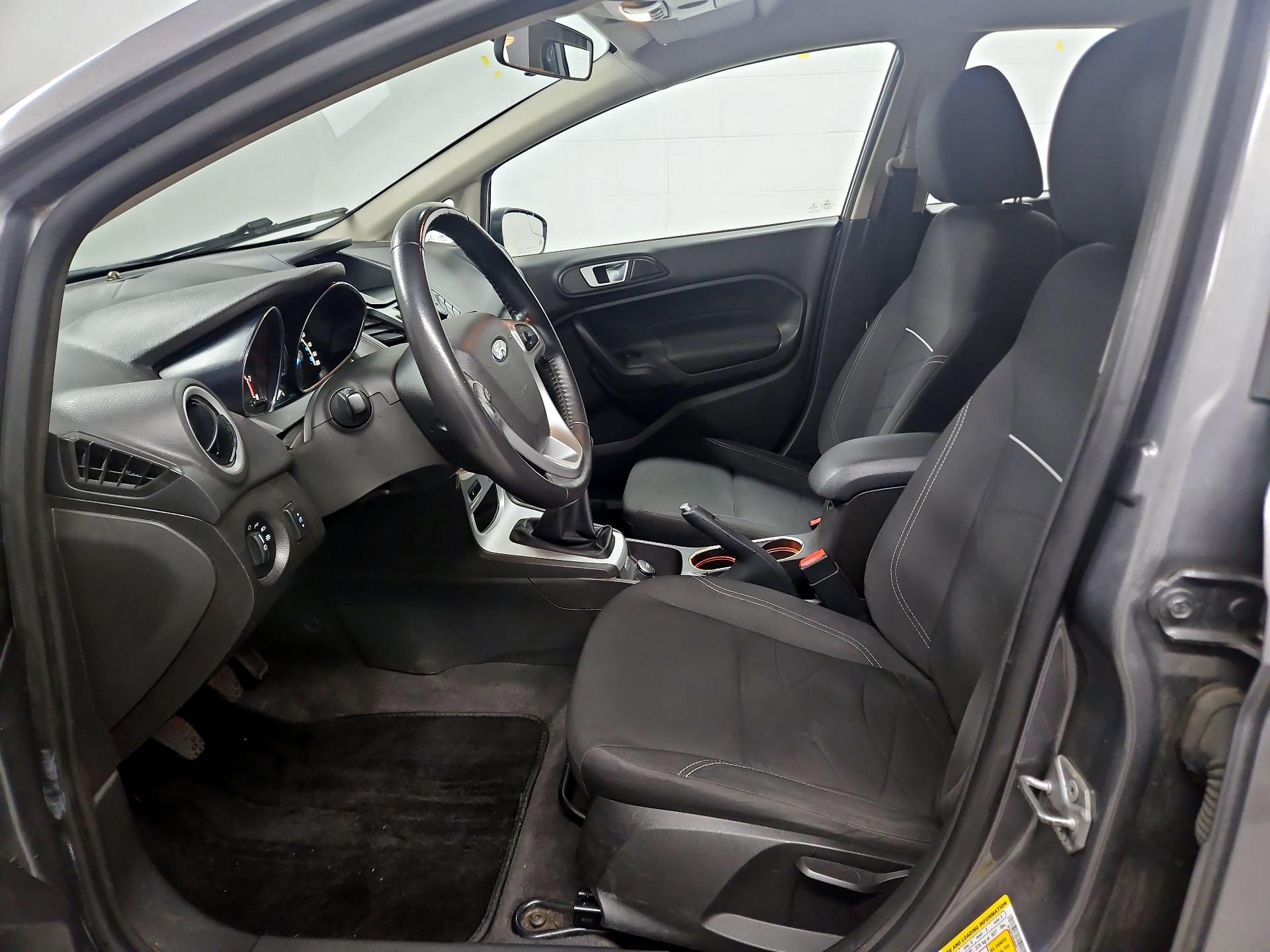 Thumbnail: 2014 Ford Fiesta - 11