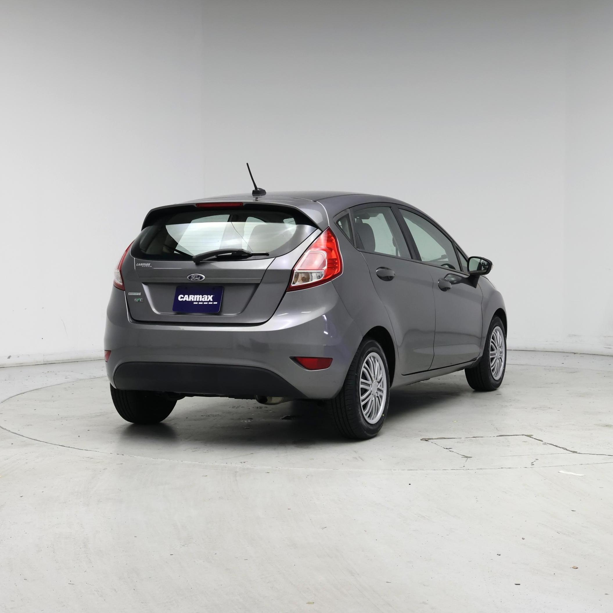 Thumbnail: 2014 Ford Fiesta - 8