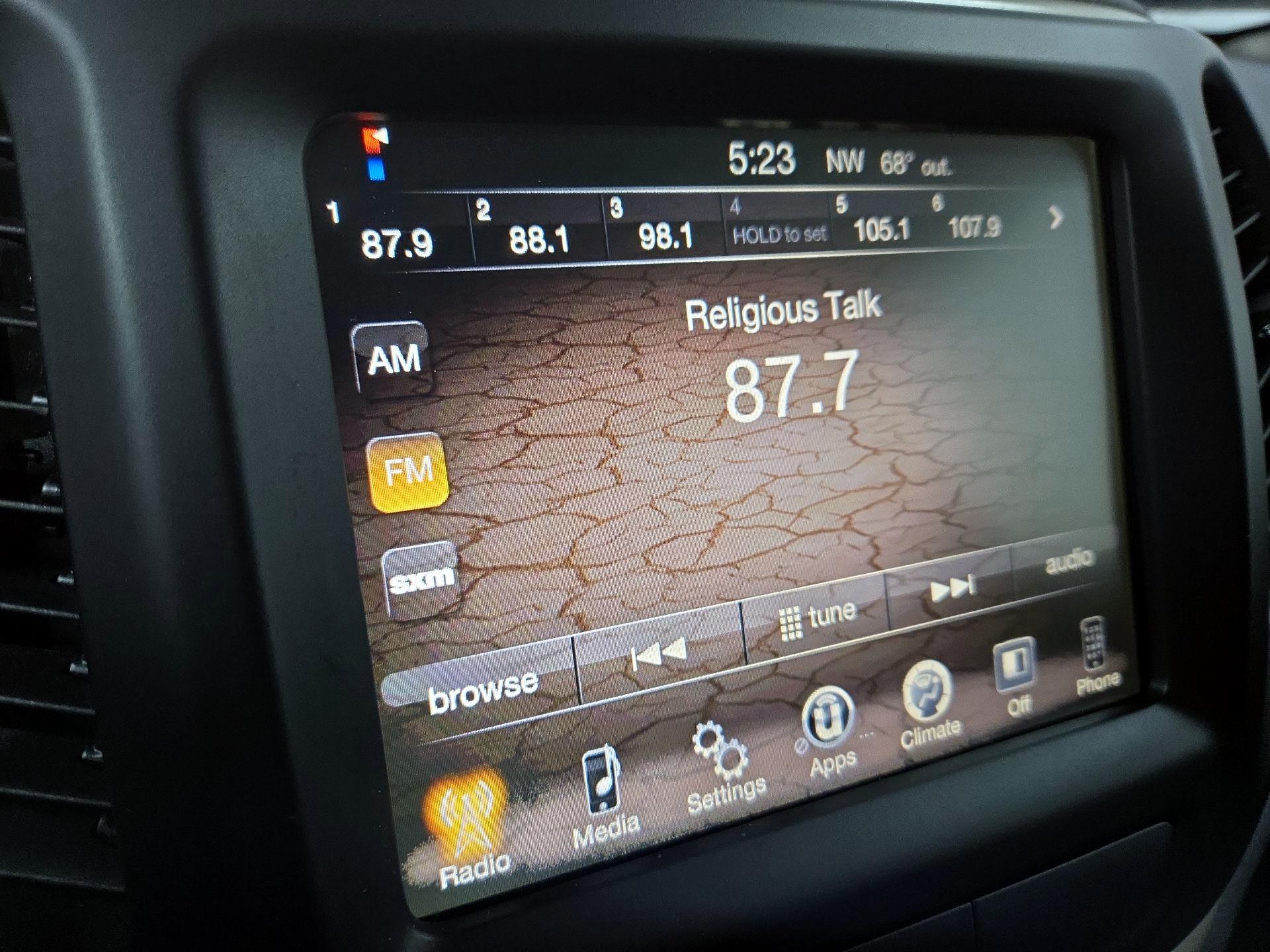 Thumbnail: 2015 Jeep Cherokee - 15