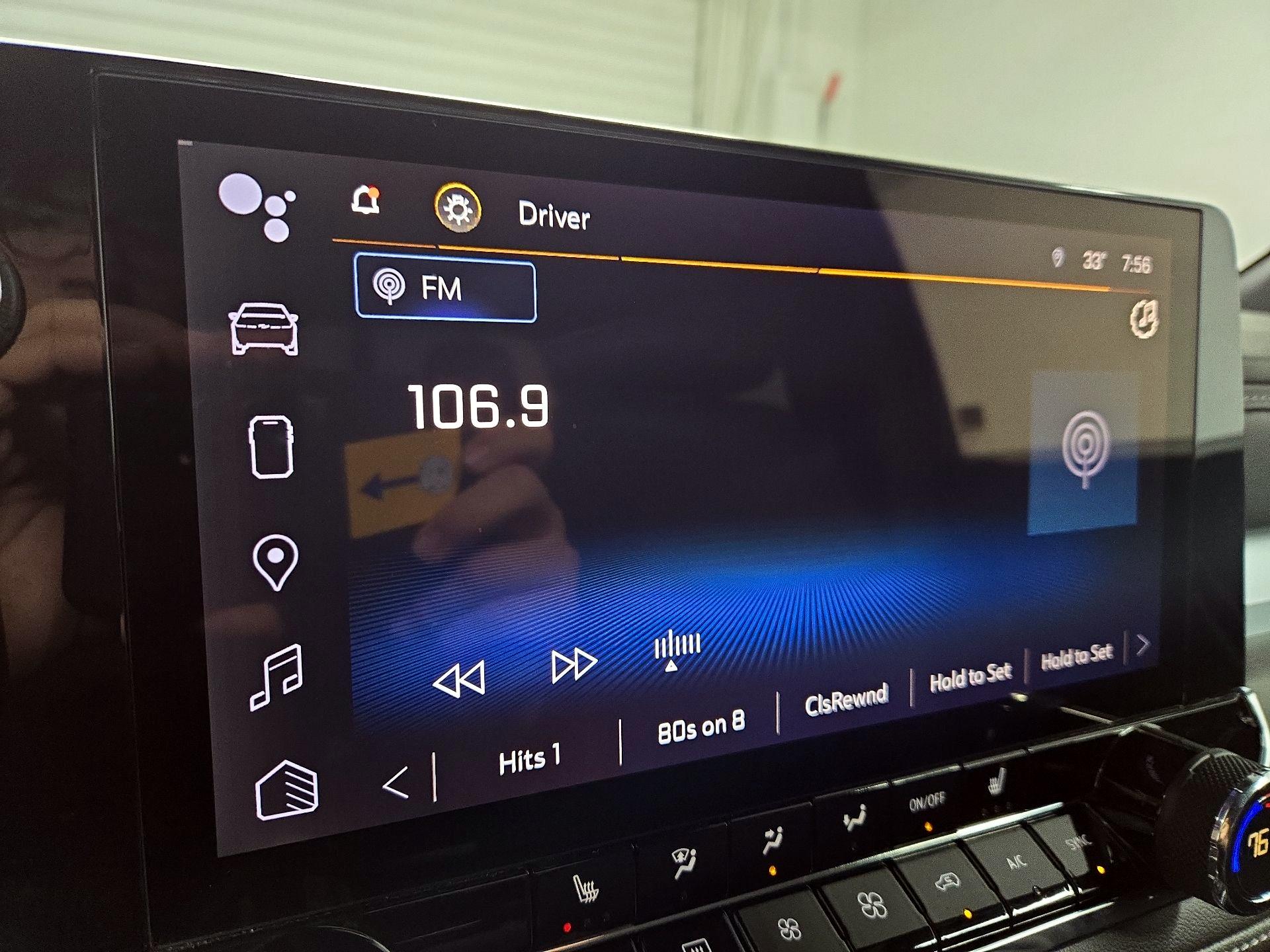 Thumbnail: 2023 Chevrolet Colorado - 15