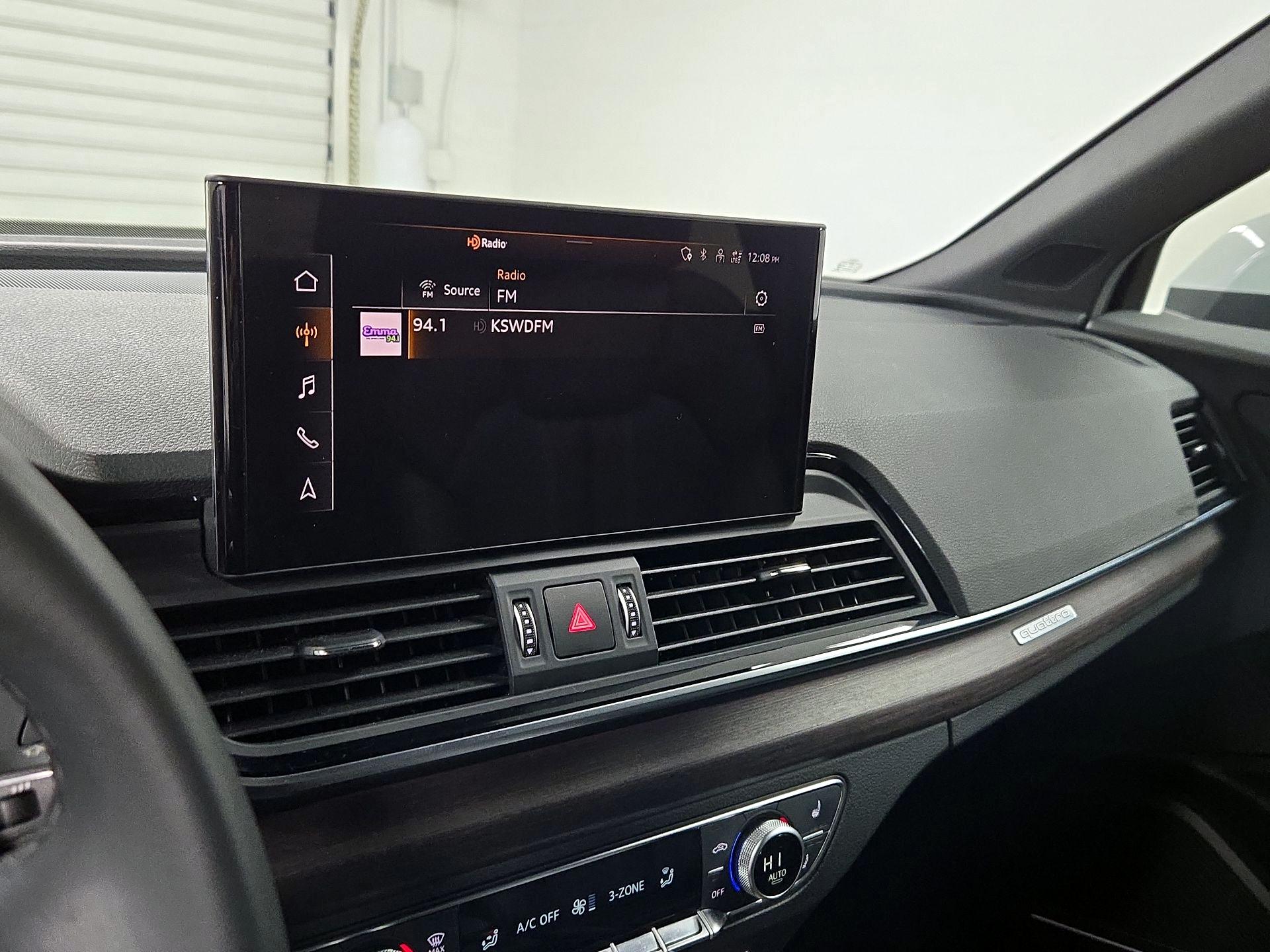 Thumbnail: 2023 Audi Q5 - 16