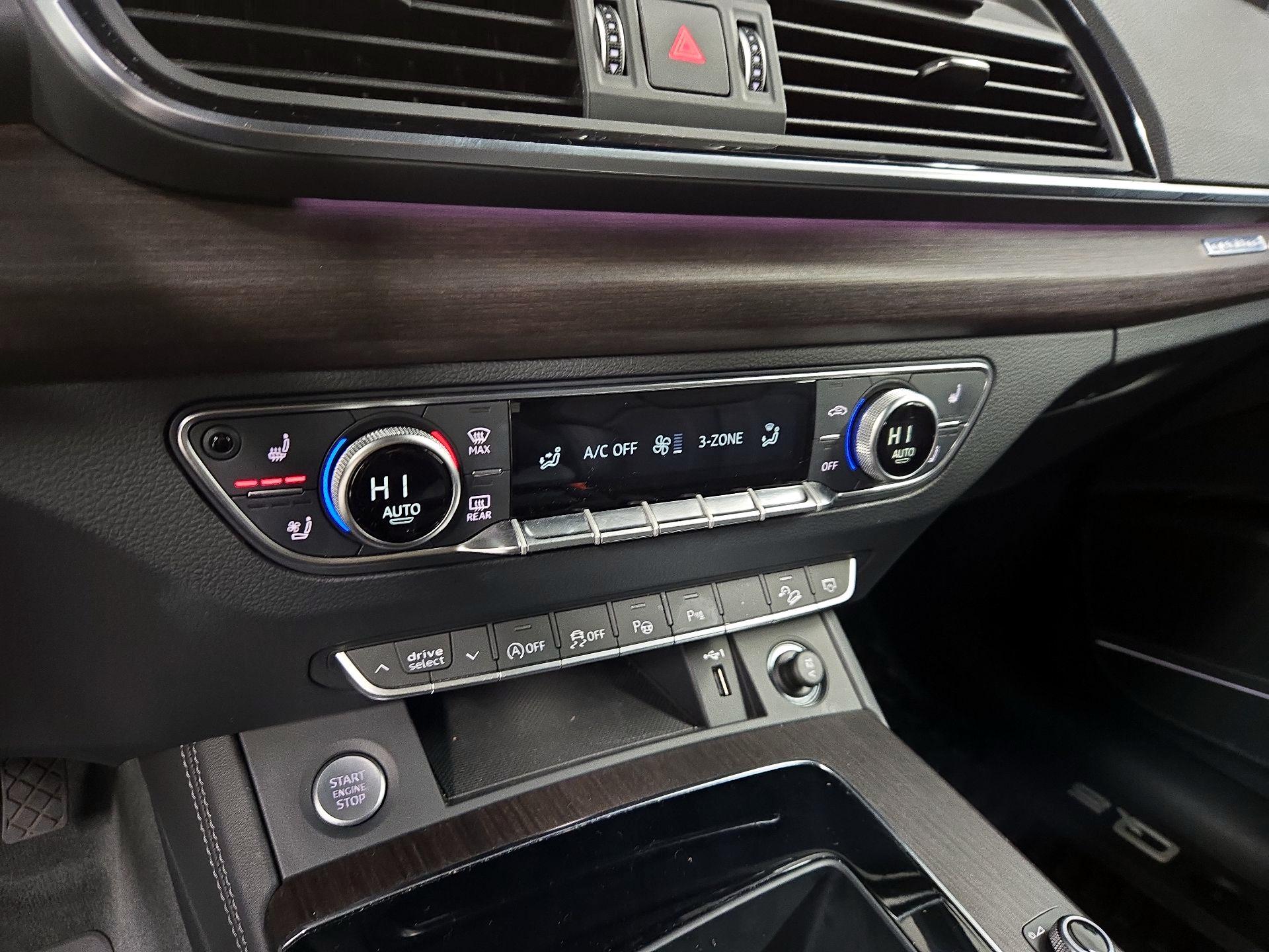 Thumbnail: 2023 Audi Q5 - 17