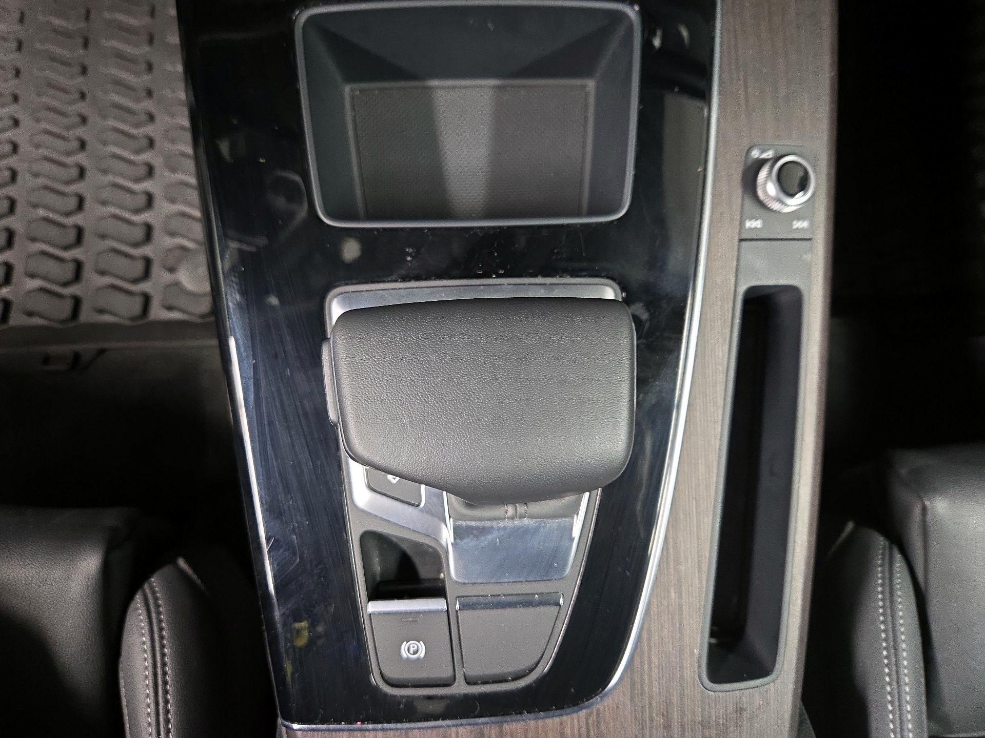 Thumbnail: 2023 Audi Q5 - 18