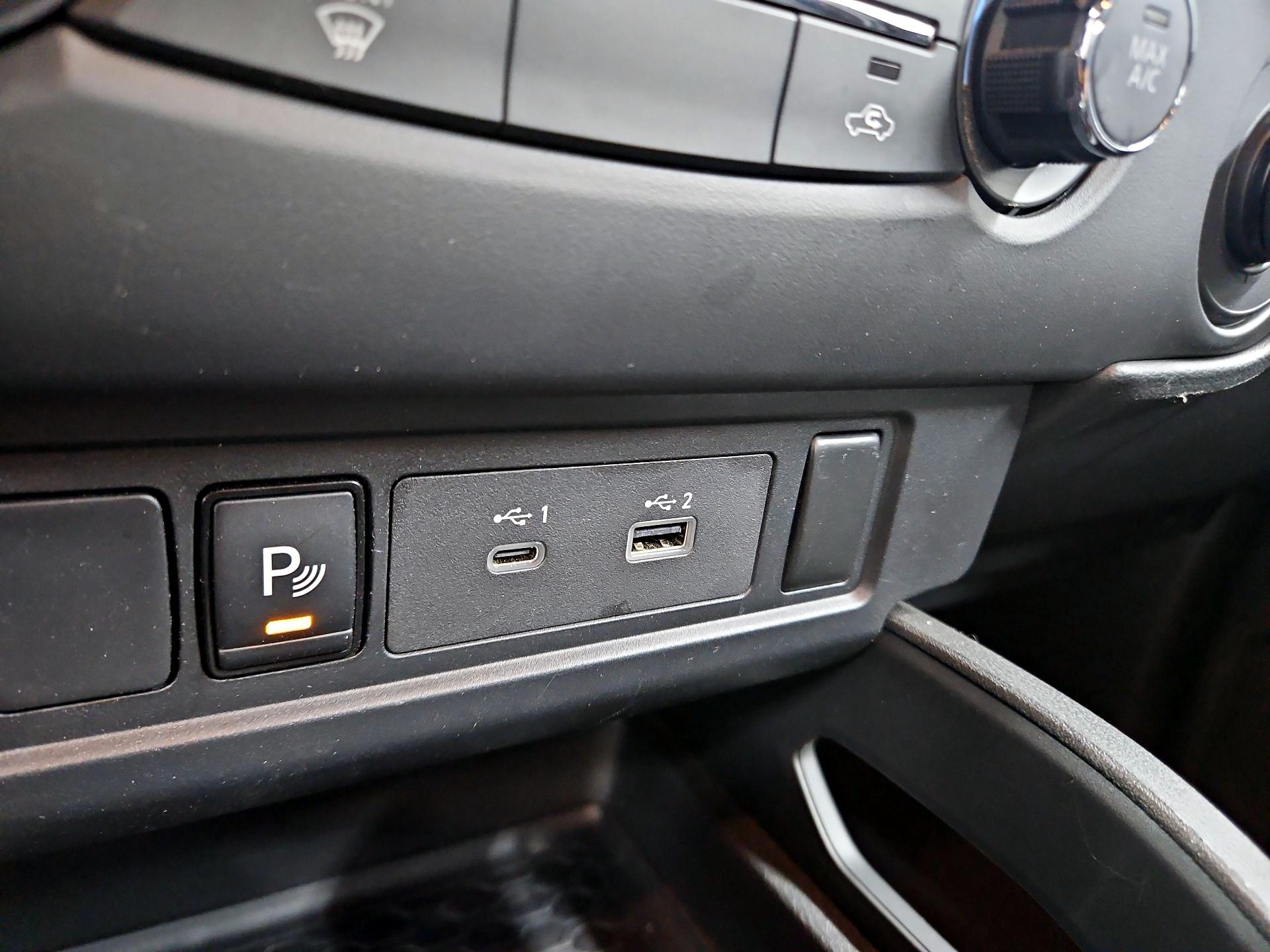 Thumbnail: 2023 Nissan Frontier - 18