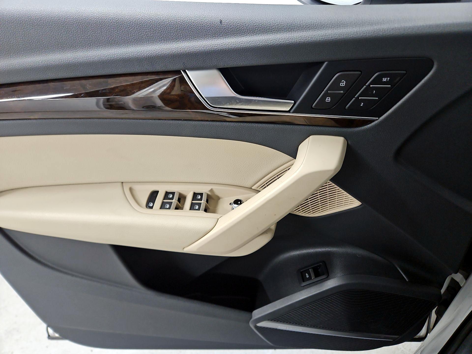 Thumbnail: 2018 Audi Q5 - 12