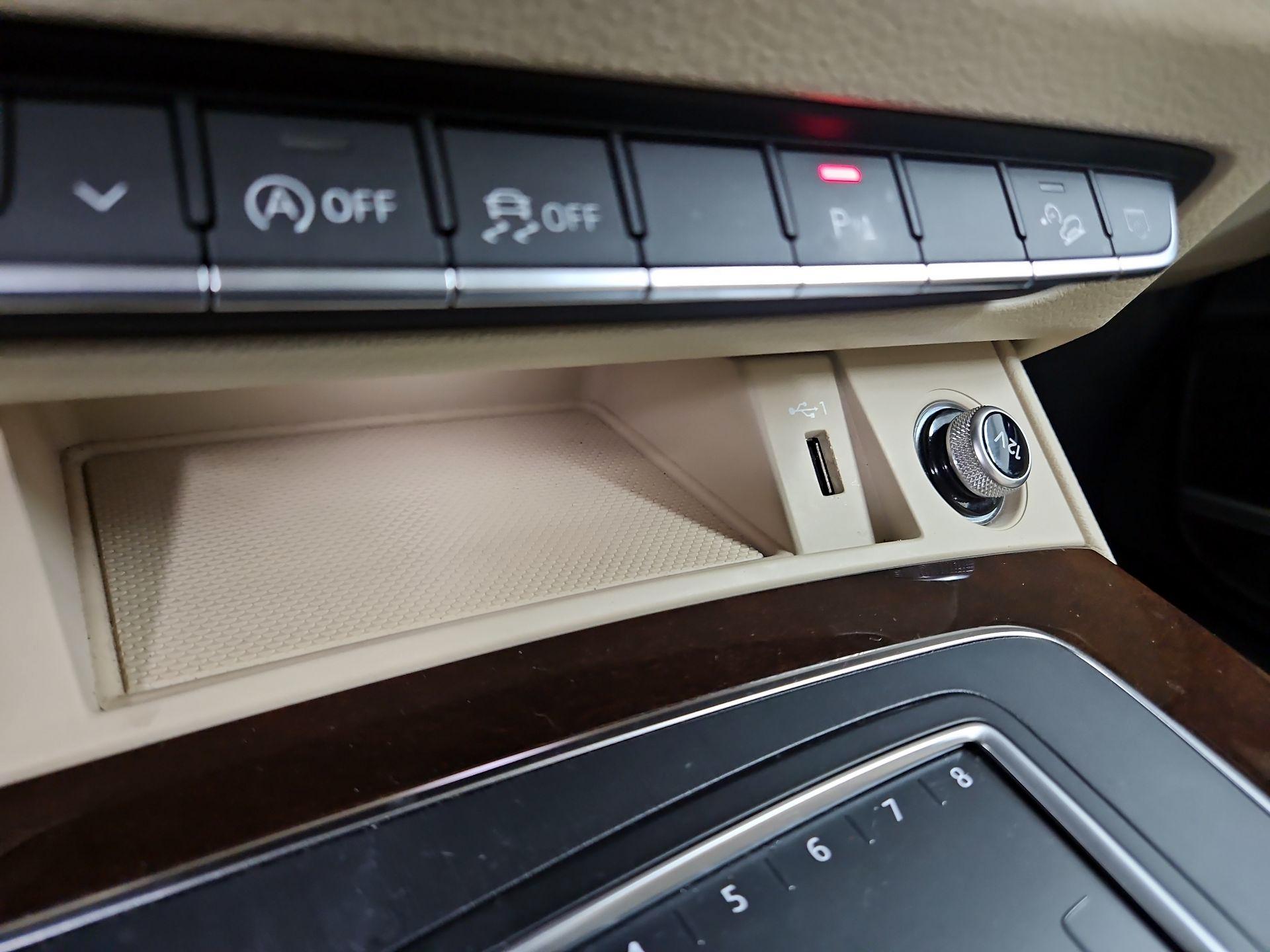 Thumbnail: 2018 Audi Q5 - 19