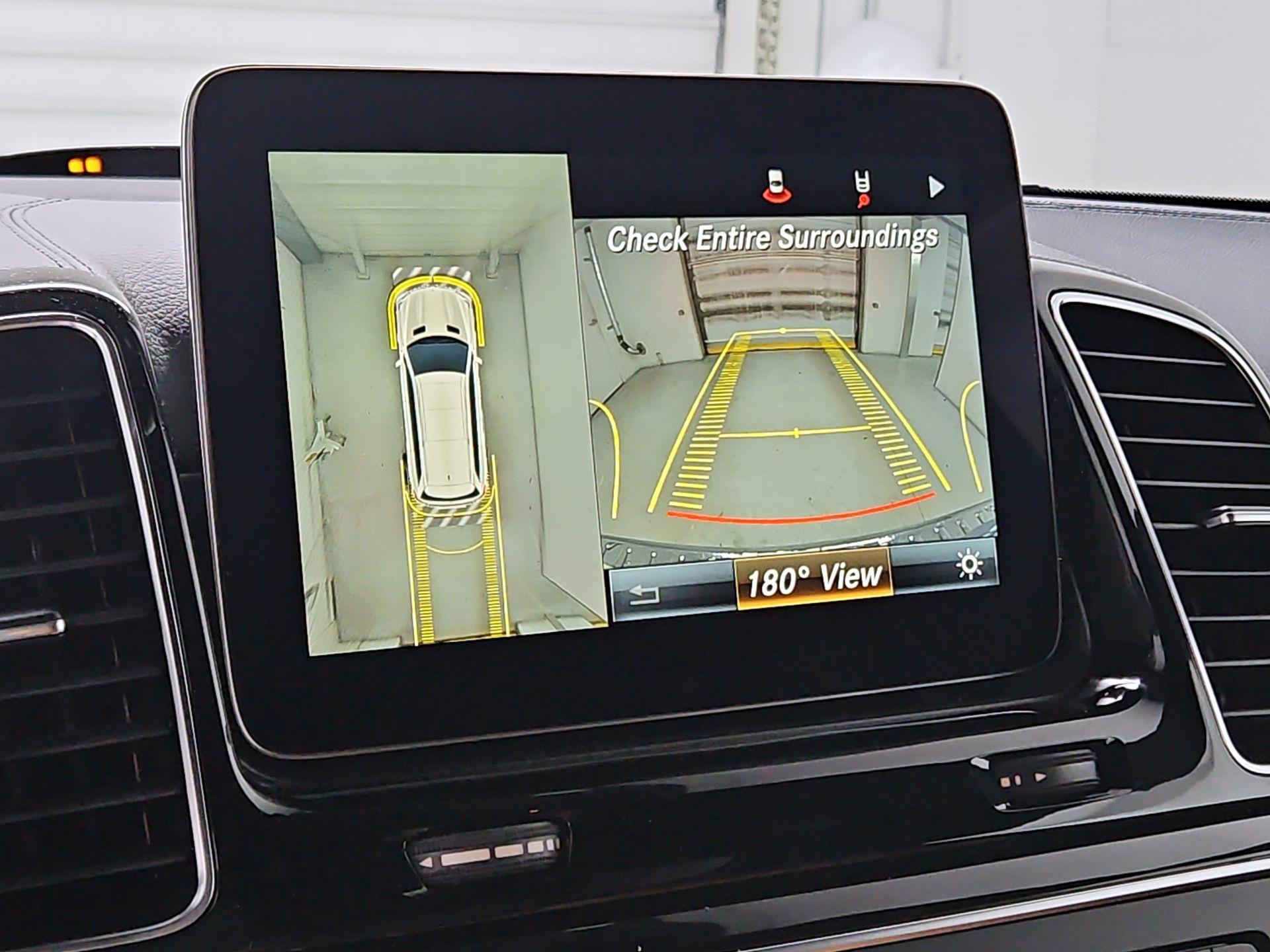 Thumbnail: 2017 Mercedes-Benz GLS - 15