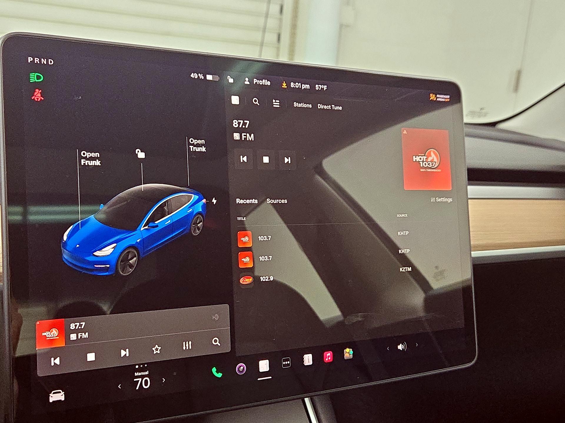 Thumbnail: 2020 Tesla Model 3 - 14