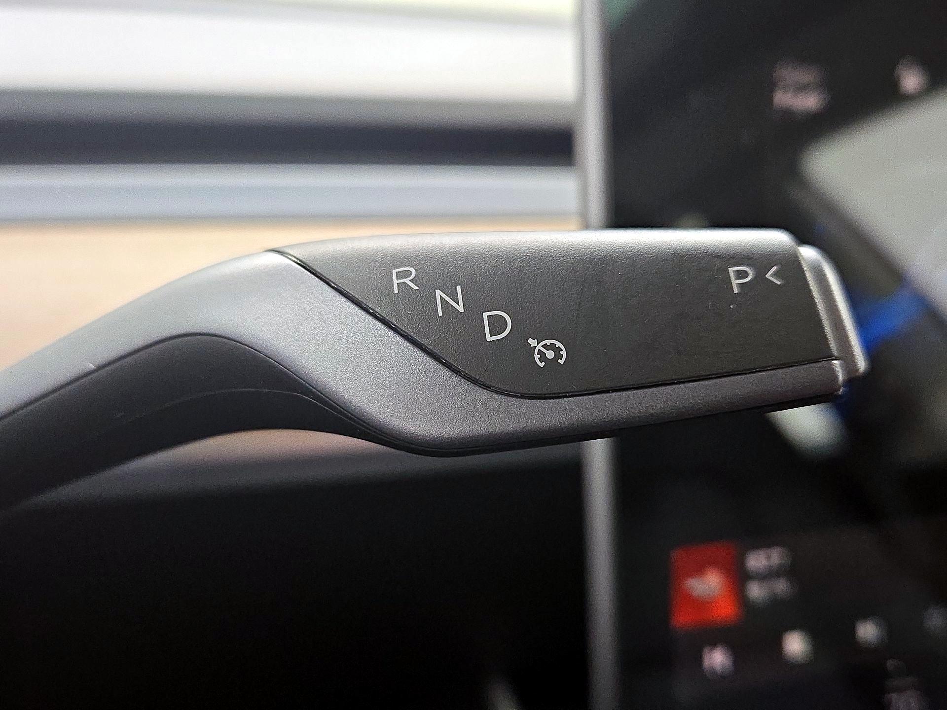 Thumbnail: 2020 Tesla Model 3 - 16