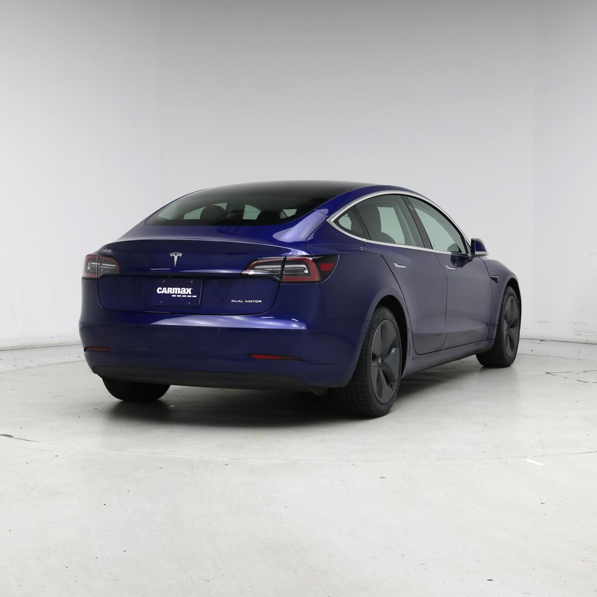Thumbnail: 2020 Tesla Model 3 - 8