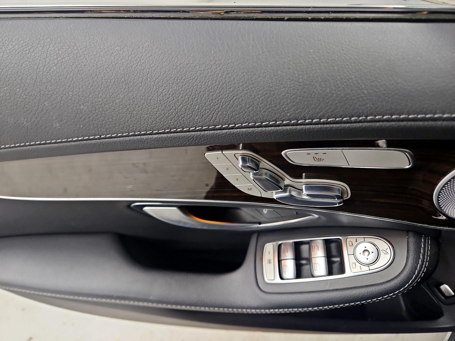 Thumbnail: 2017 Mercedes-Benz C-Class - 12