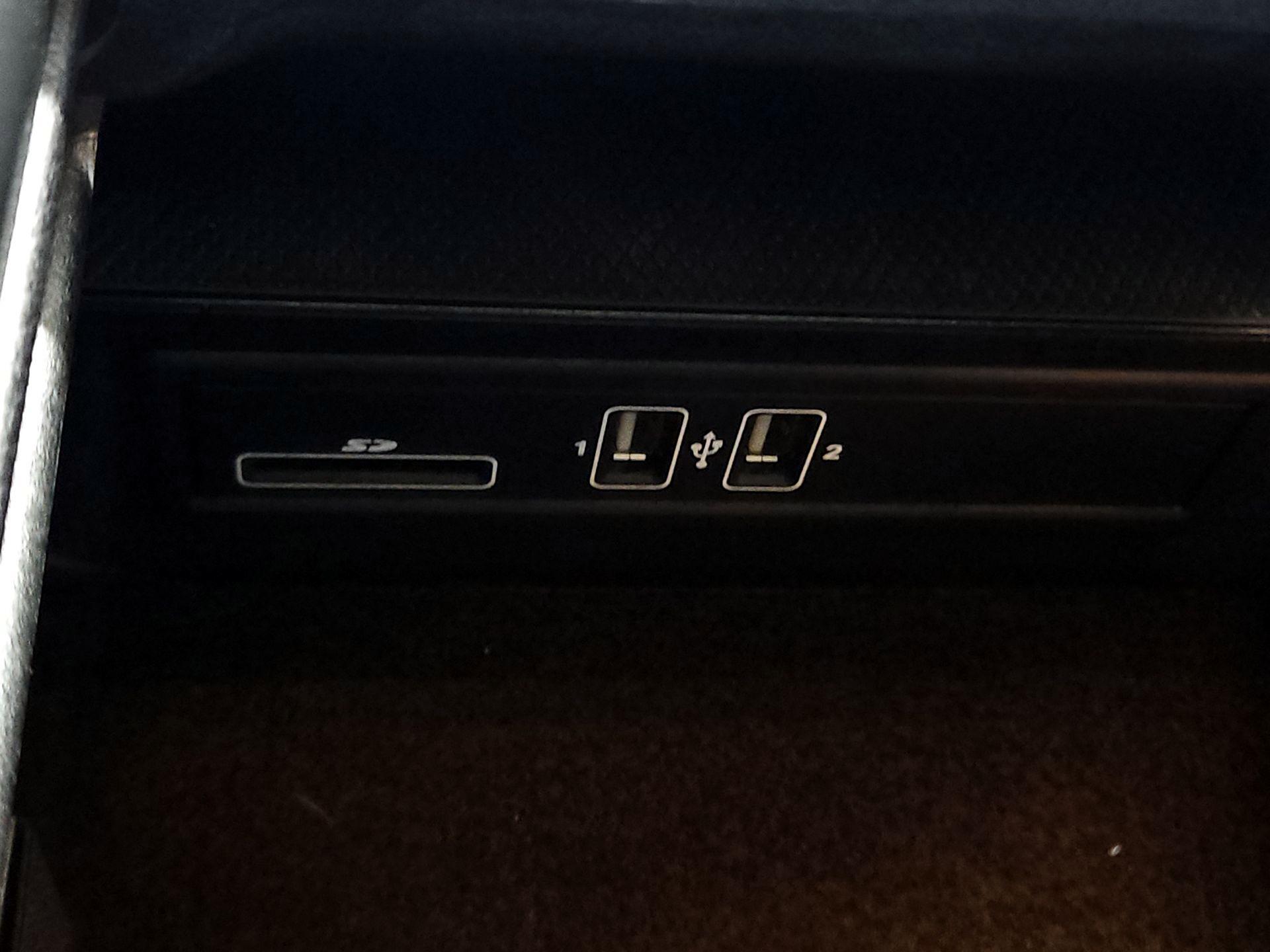 Thumbnail: 2017 Mercedes-Benz C-Class - 19