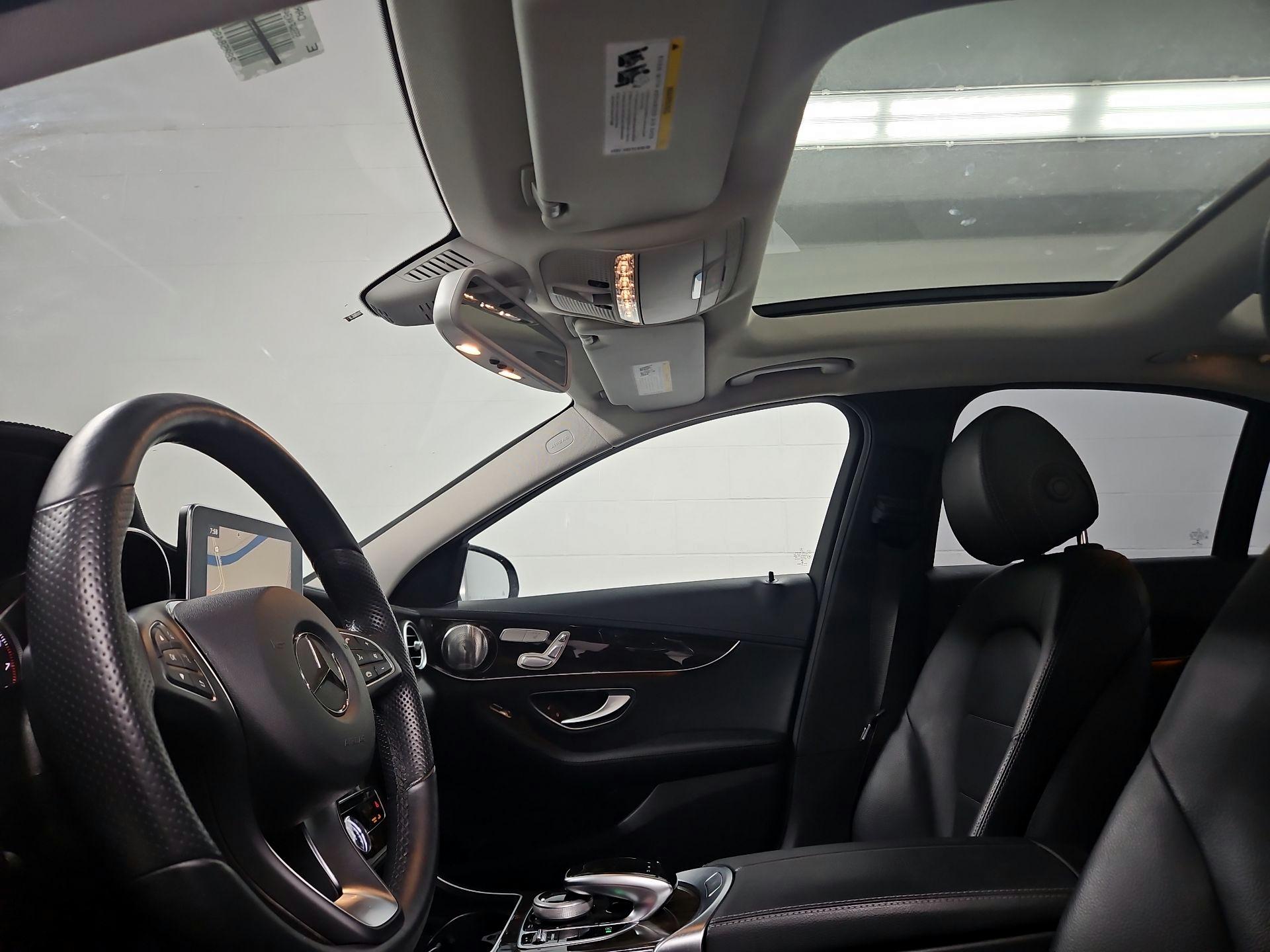 Thumbnail: 2017 Mercedes-Benz C-Class - 20