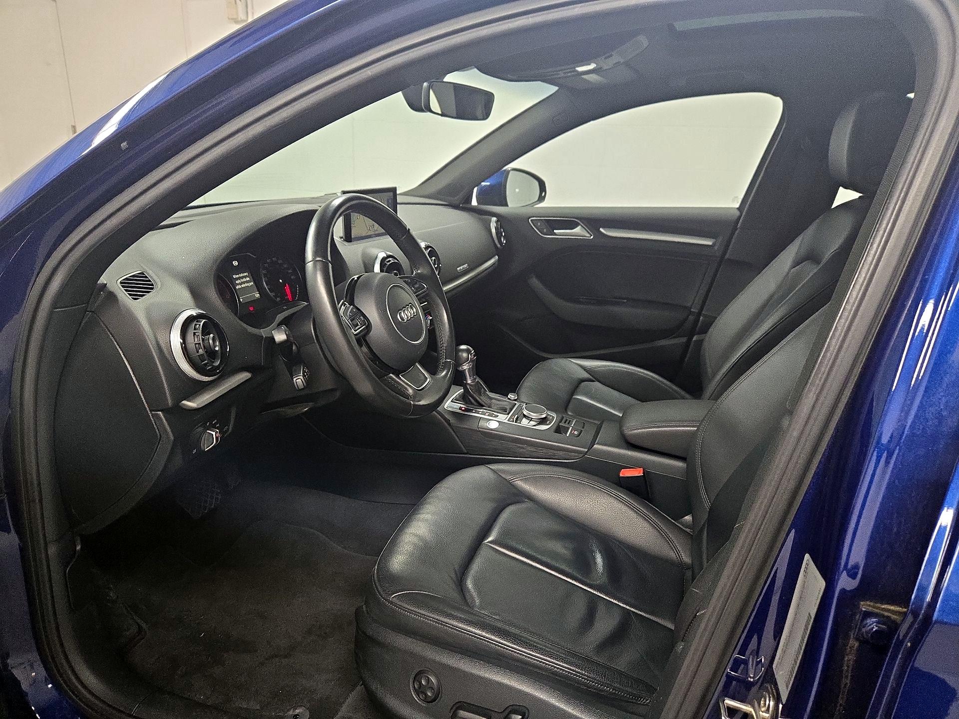 Thumbnail: 2016 Audi A3 - 11