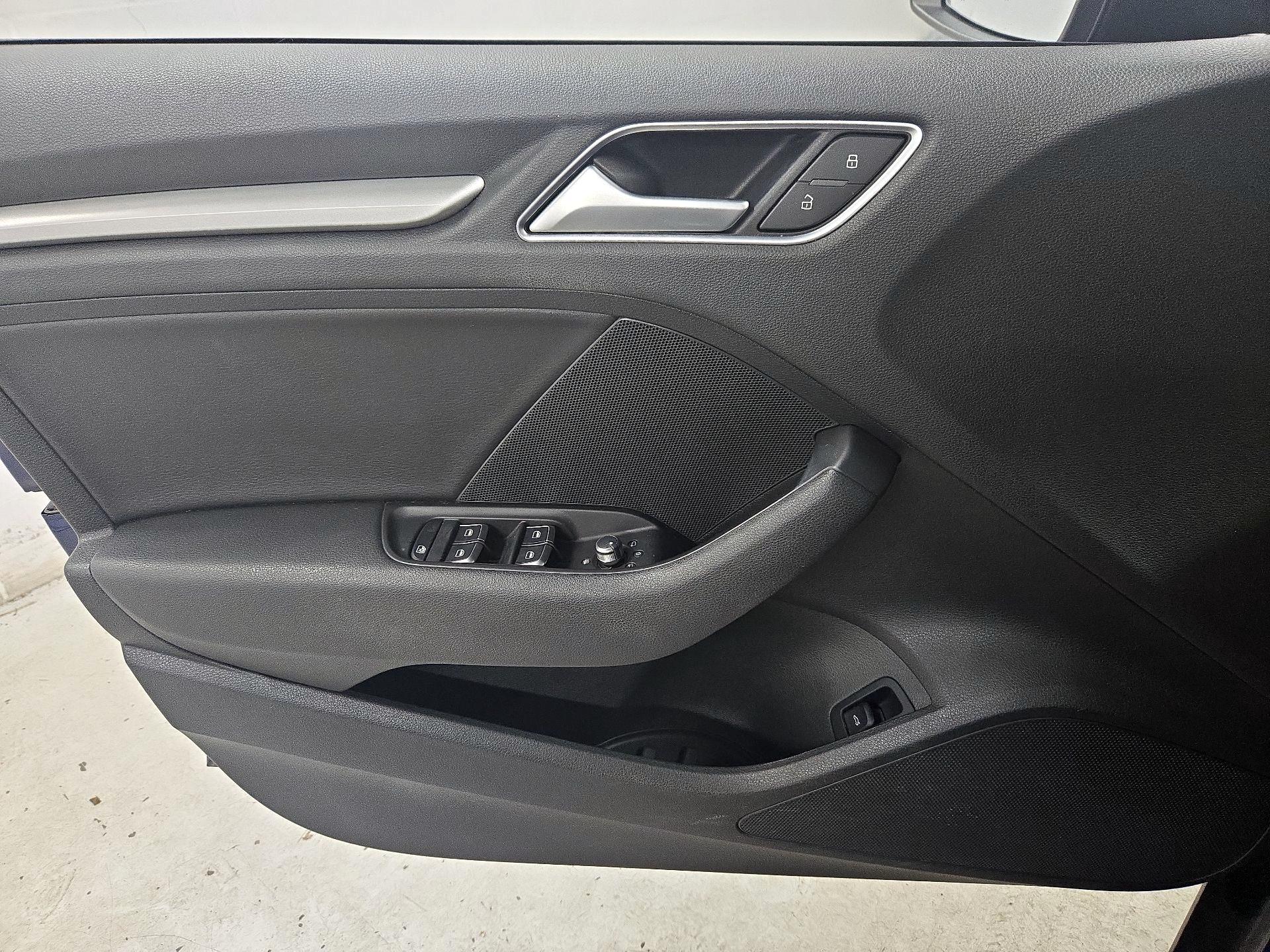 Thumbnail: 2016 Audi A3 - 12