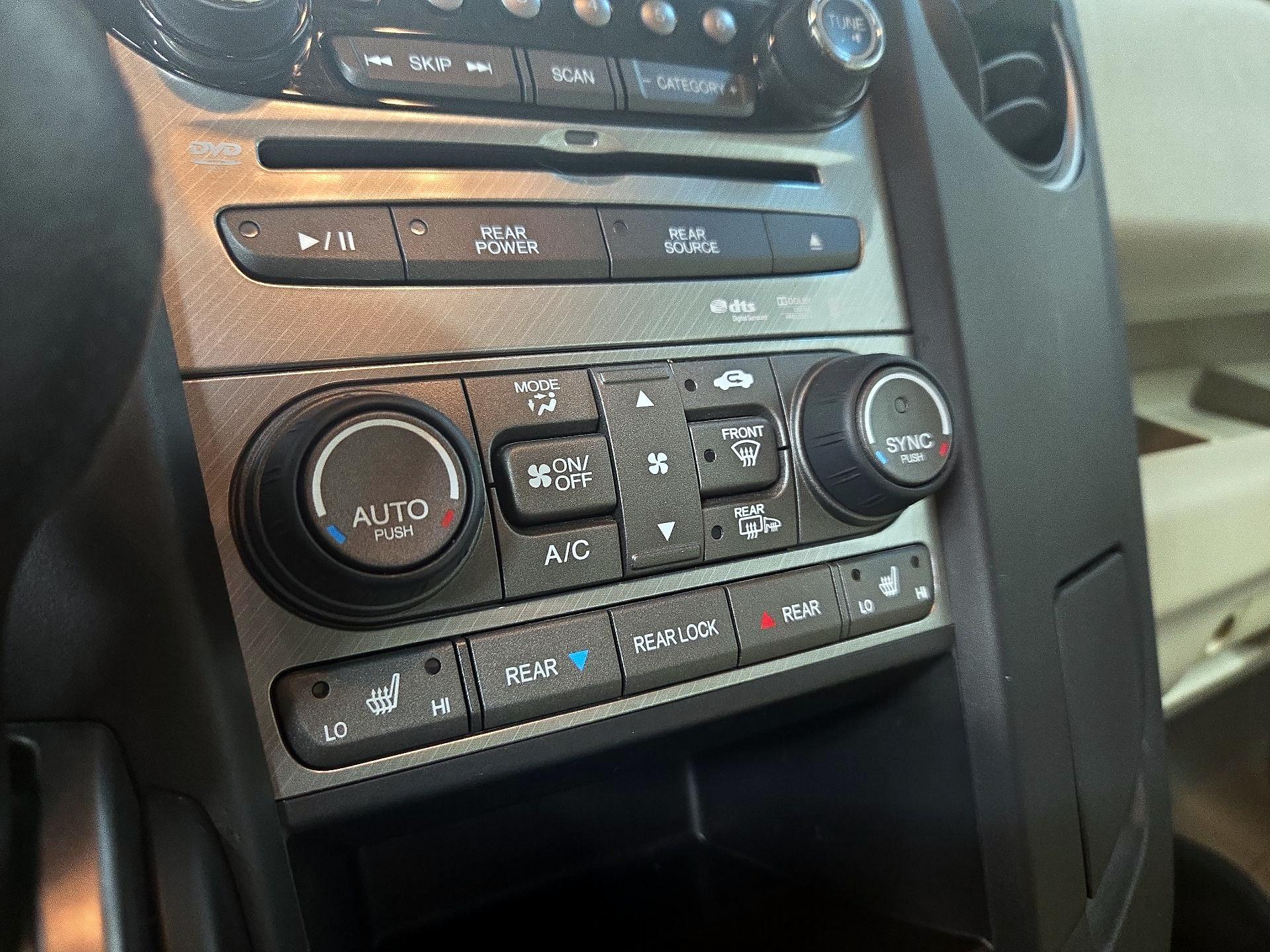 Thumbnail: 2014 Honda Pilot - 17