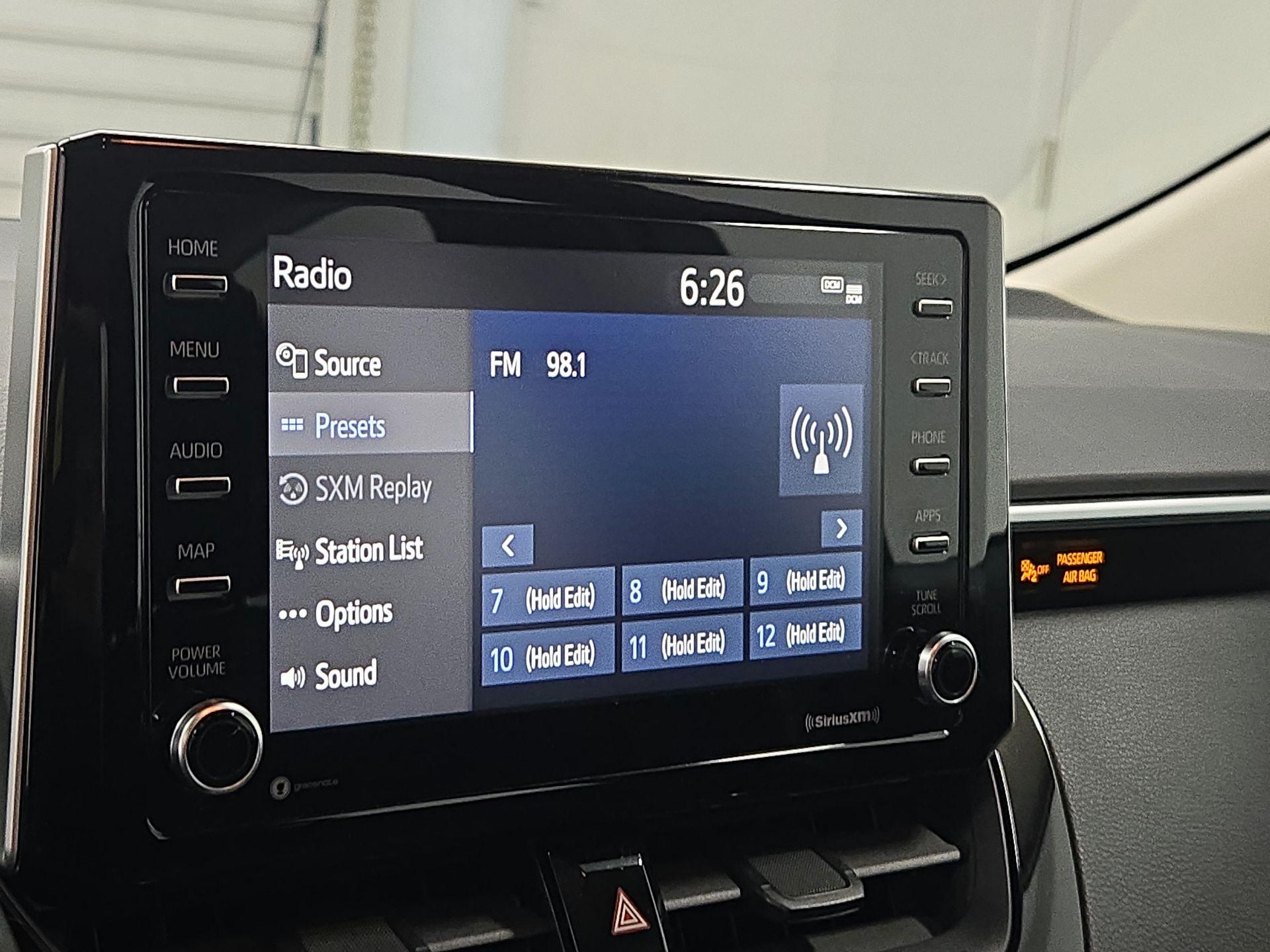 Thumbnail: 2021 Toyota Corolla - 15